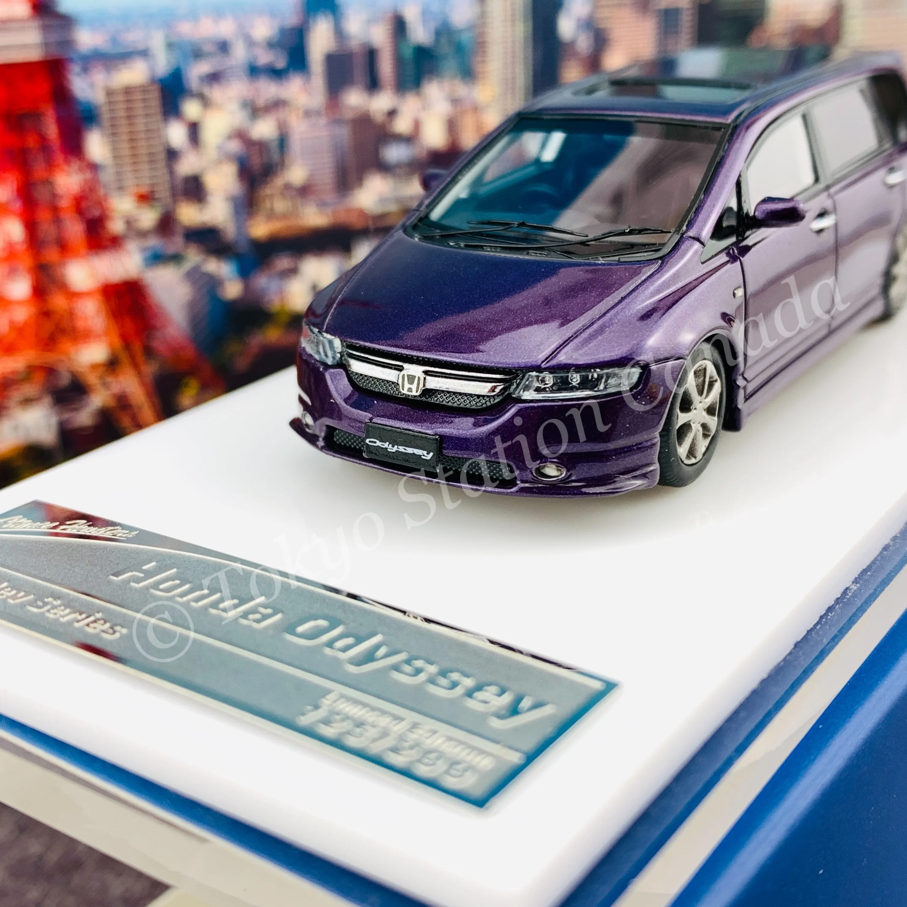Stance Hunters 1/64 RESIN Honda Odyssey PURPLE - Image 2