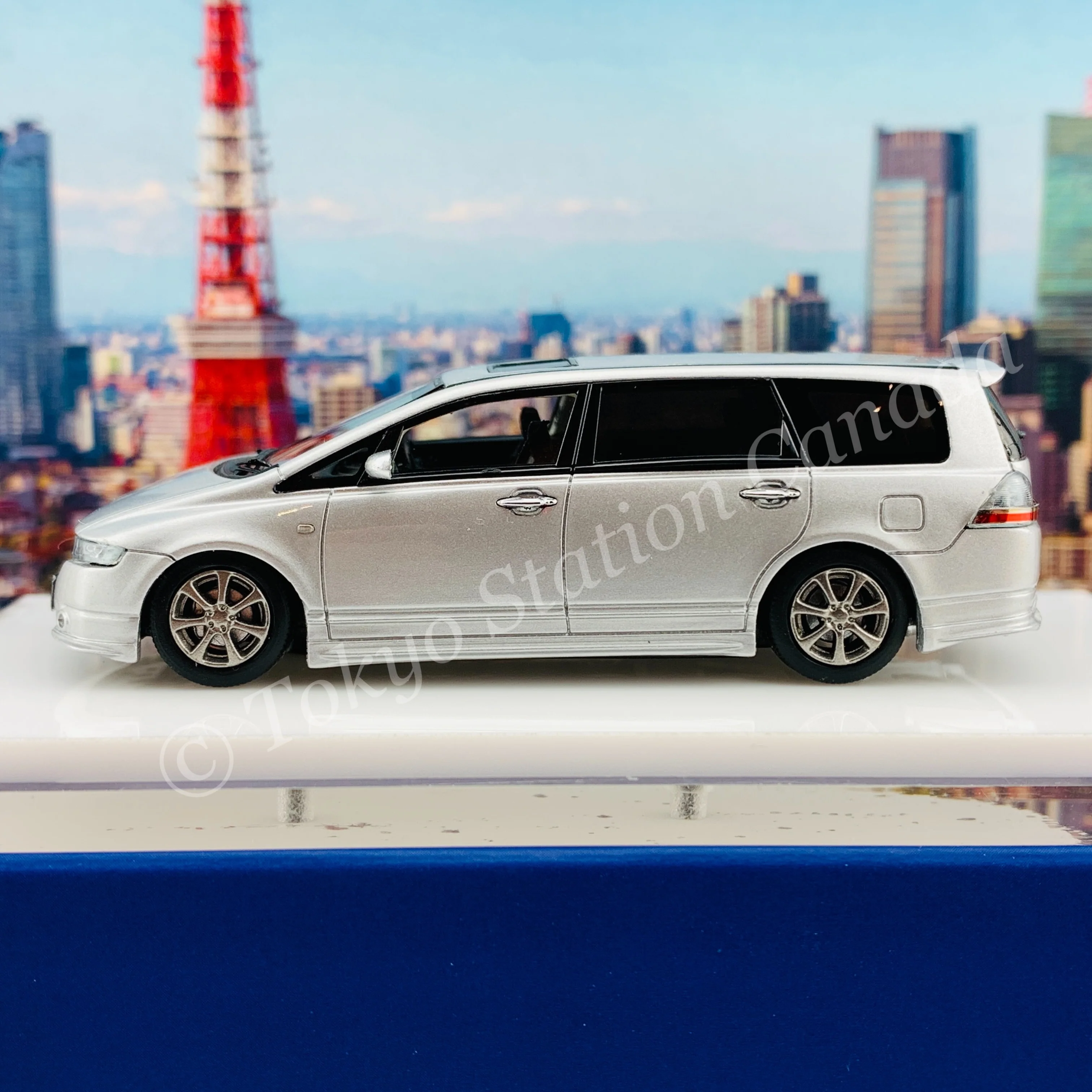 Stance Hunters 1/64 RESIN Honda Odyssey SILVER - Image 3