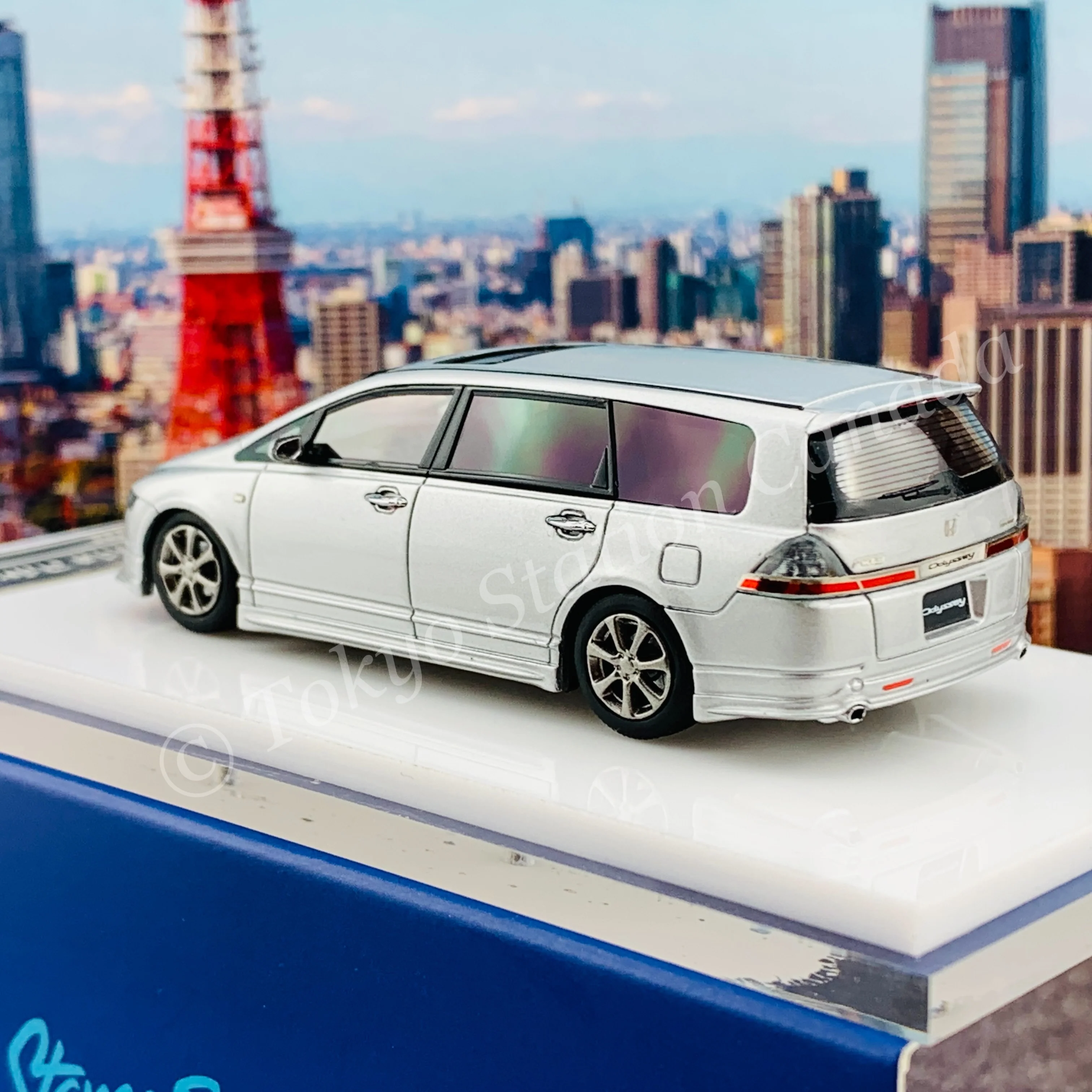Stance Hunters 1/64 RESIN Honda Odyssey SILVER - Image 4