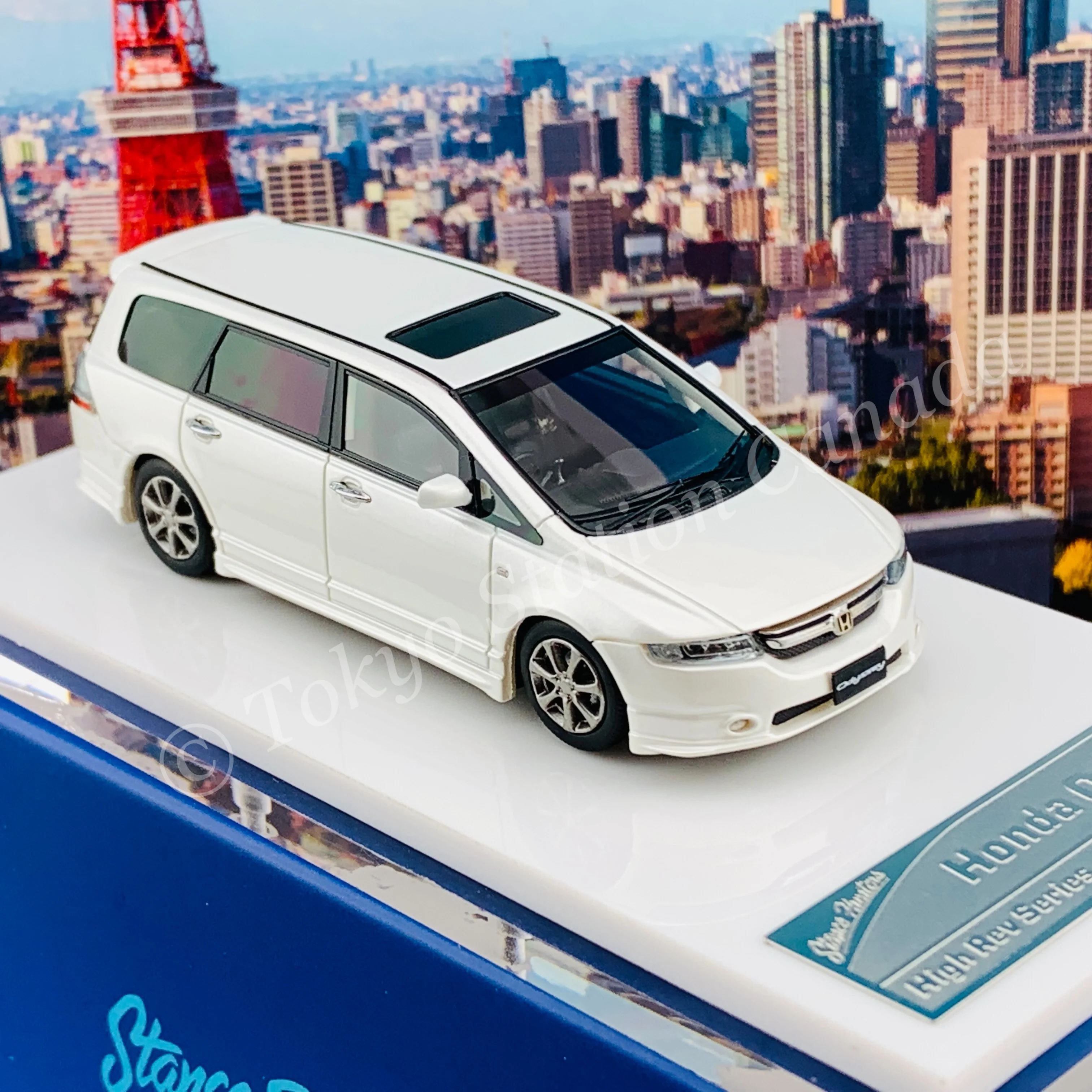 Stance Hunters 1/64 RESIN Honda Odyssey WHITE - Image 4