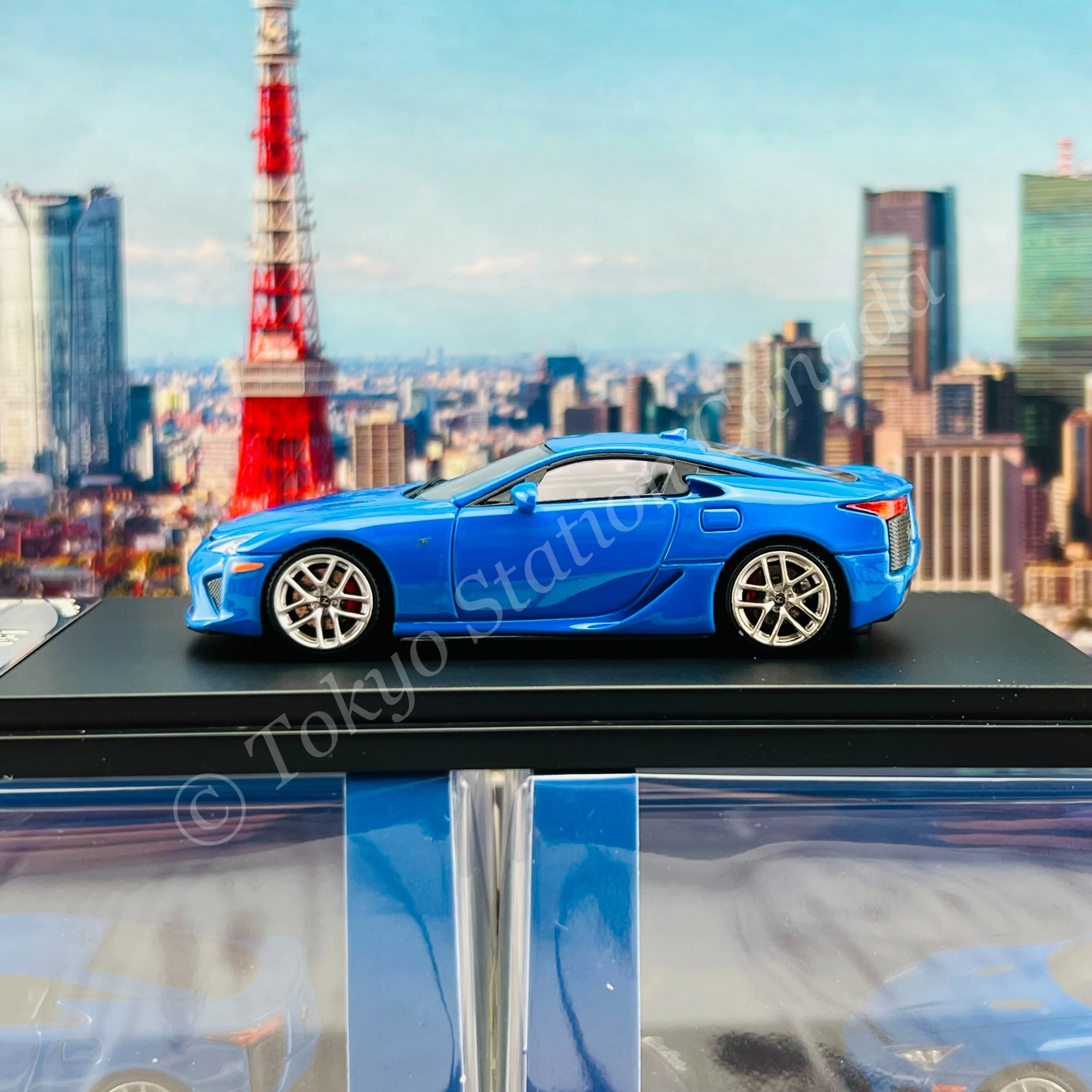 Stance Hunters RESIN 1/64 LFA Pearl Blue - Image 5