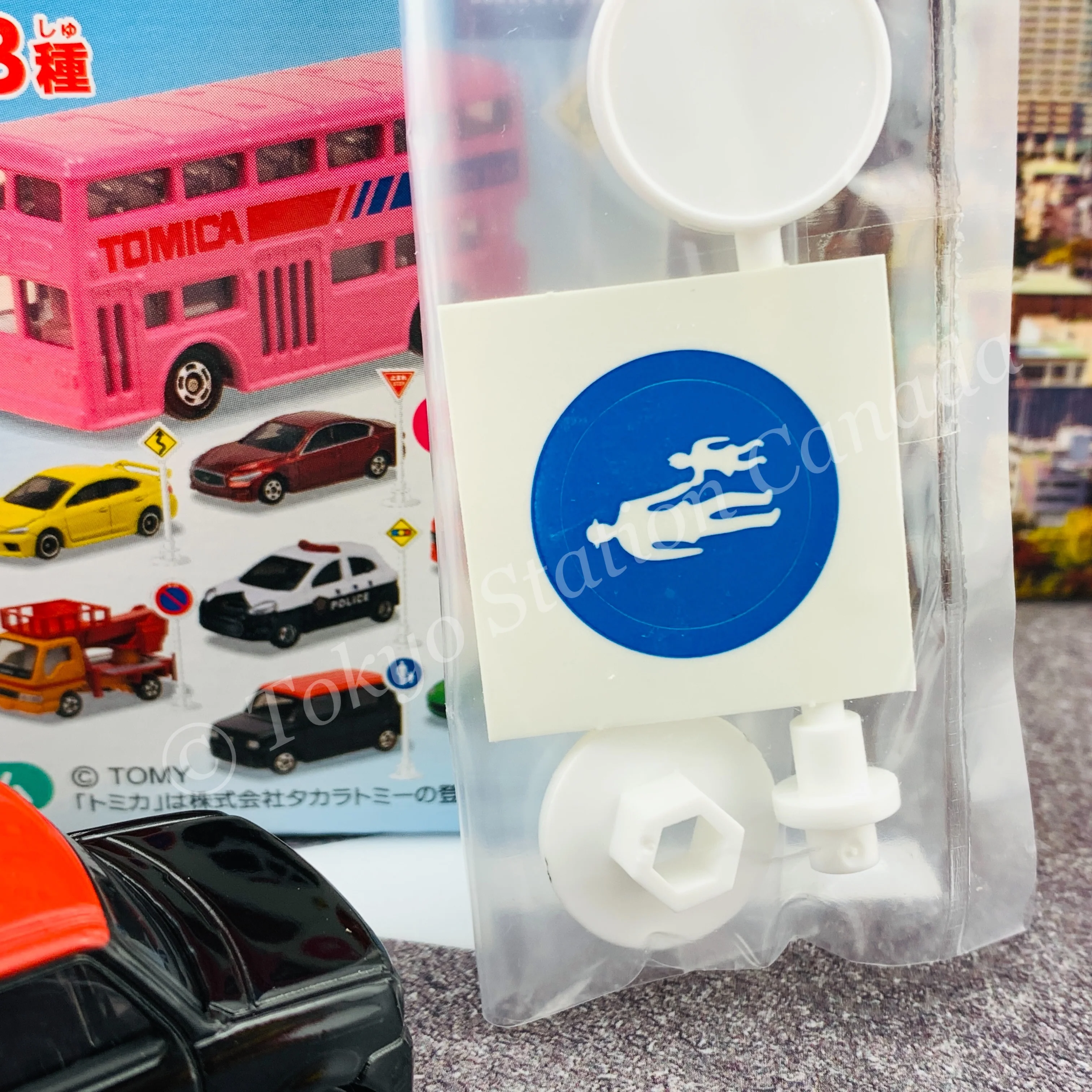 TAKARA TOMY A.R.T.S TOMICA Sign Set #6 - Suzuki Lapin with a road sign stand - Image 4