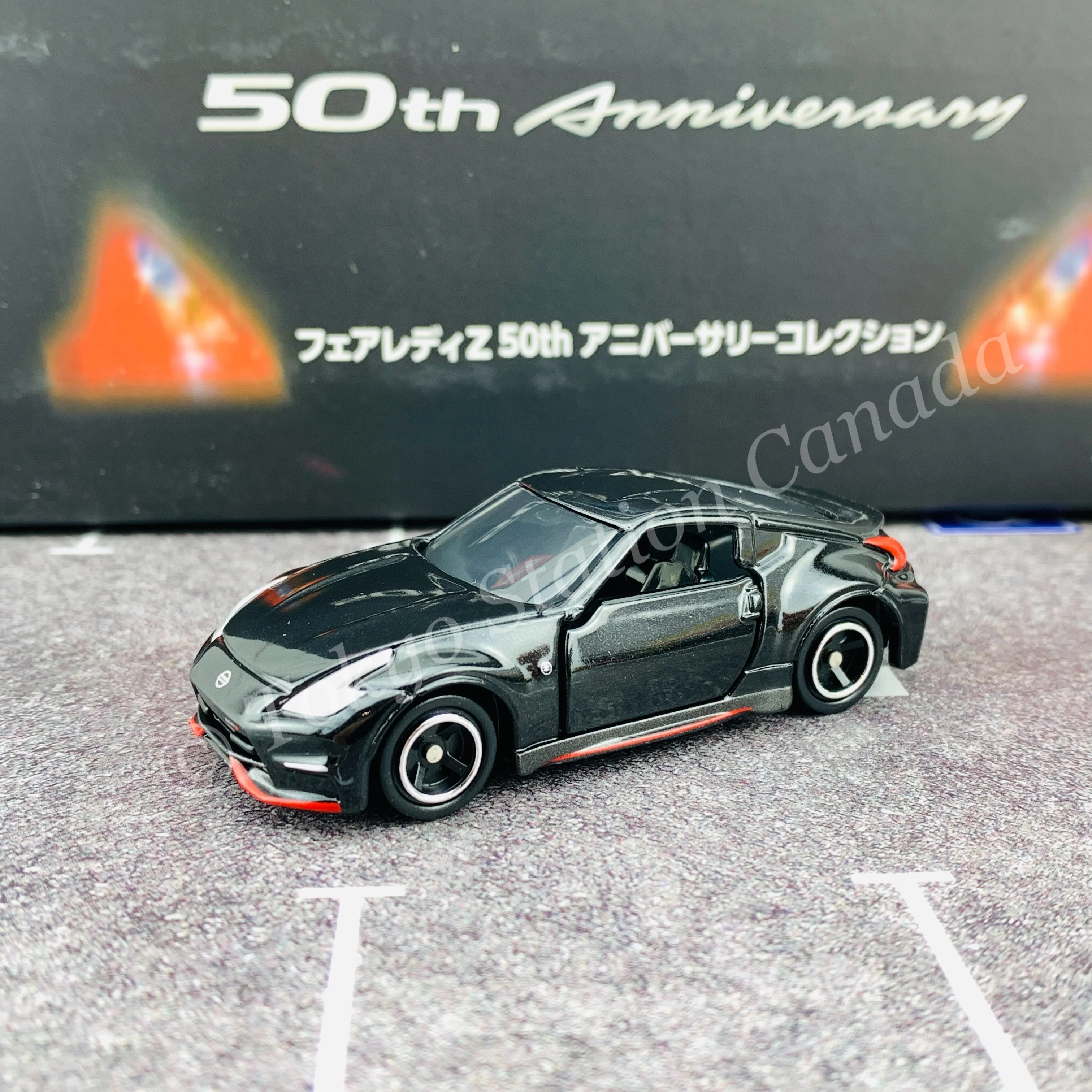 TAKARA TOMY MALL Original Tomica Nissan Fairlady Z 50th Anniversary Collection 4904810148135 - Image 2