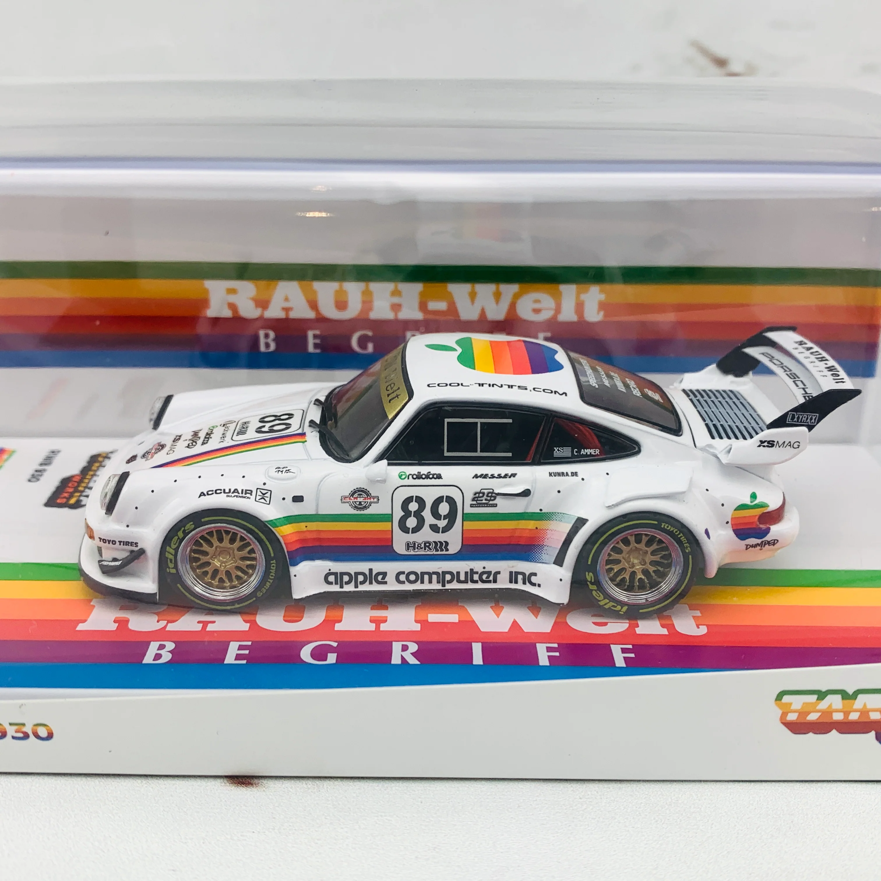 Tarmac Works 1/43 RWB 930 White Apple #89 Austria - Image 2