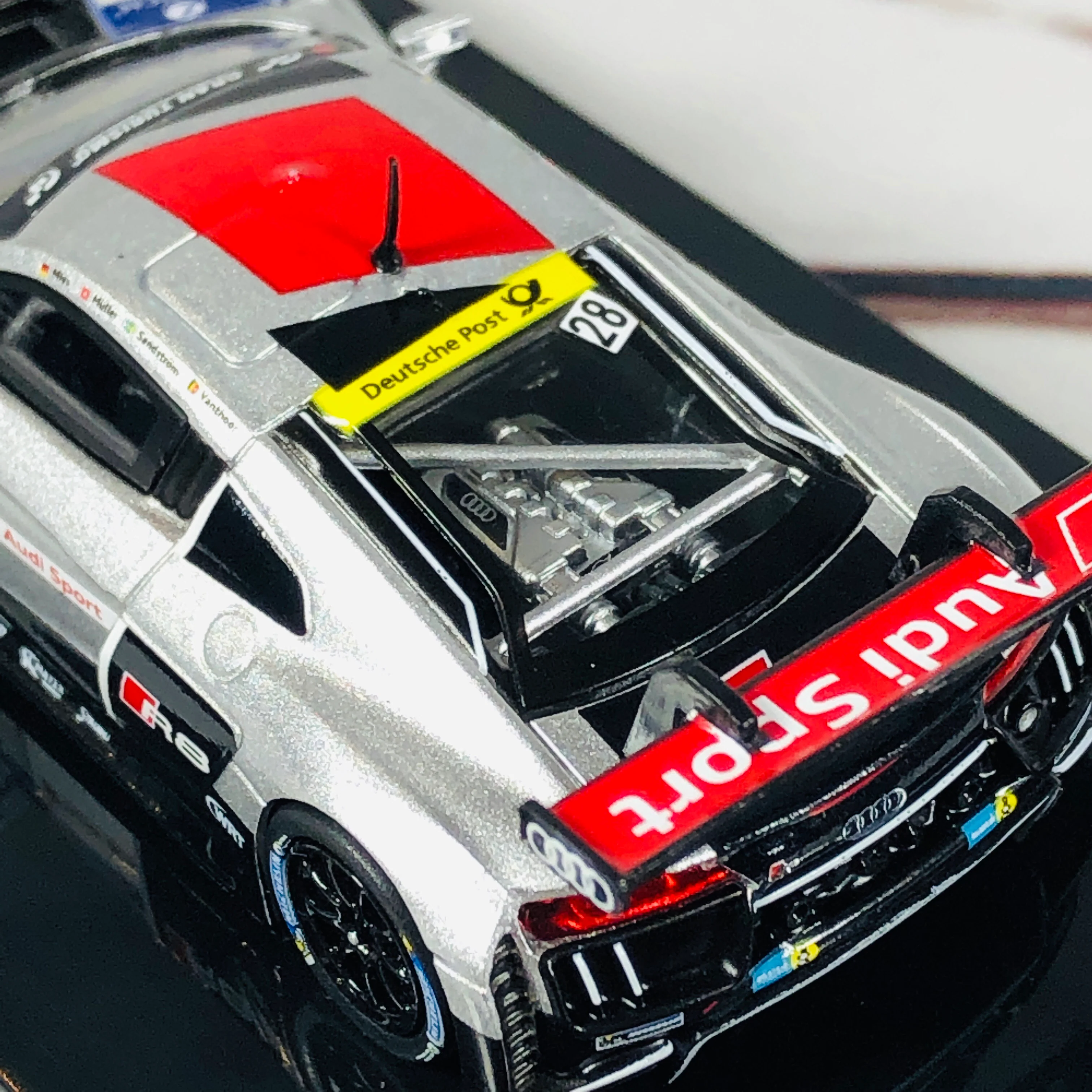 Tarmac Works 1/64 Audi R8 LMS 2015 - Nurburgring 24H 2015 Winner #28 T64-007-15N24 - Image 8