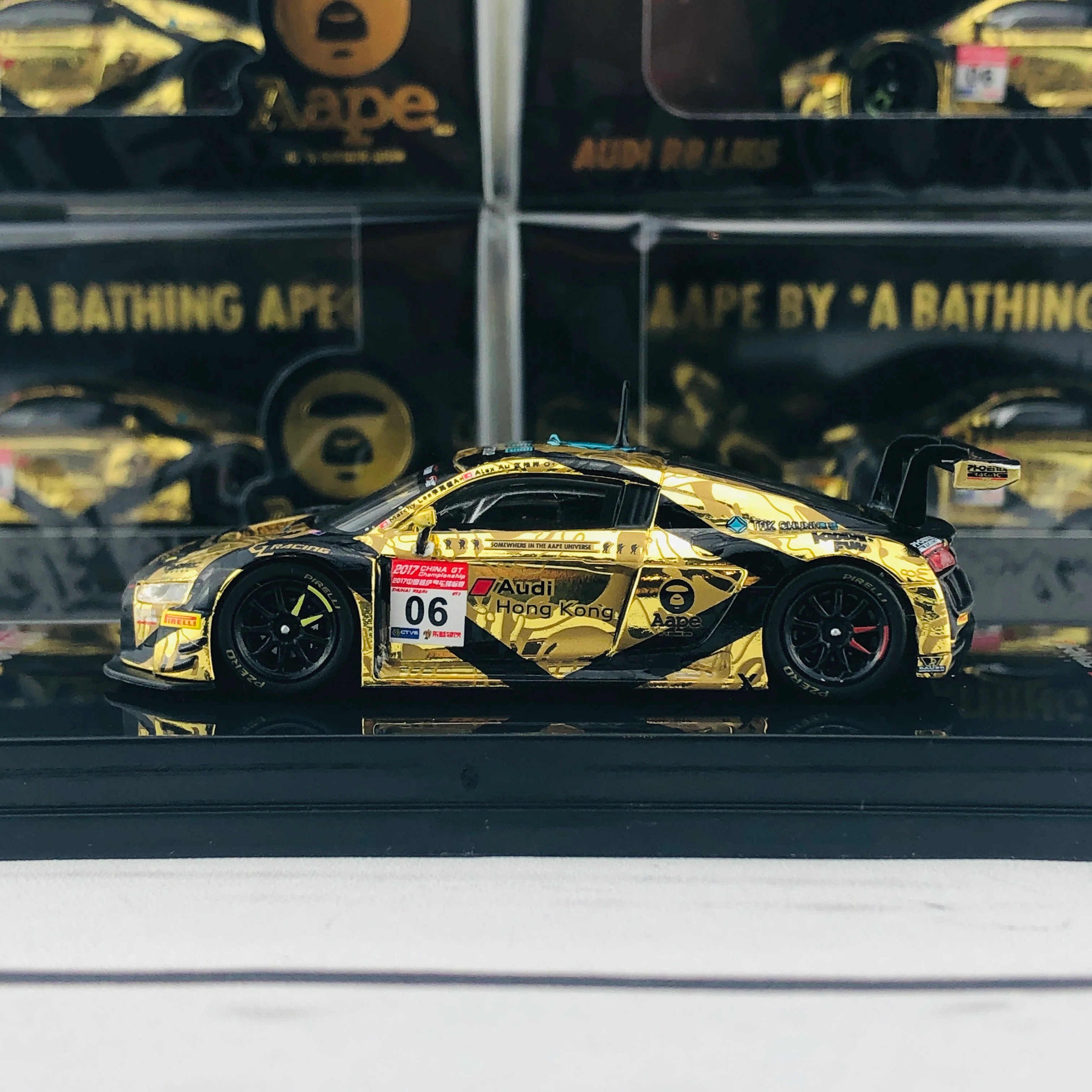 Tarmac Works 1/64 Audi R8 LMS China GT Championship 2017 AAPE / Tak Chun Group - M. Lee / A Au T64-007-CGT17A - Image 2