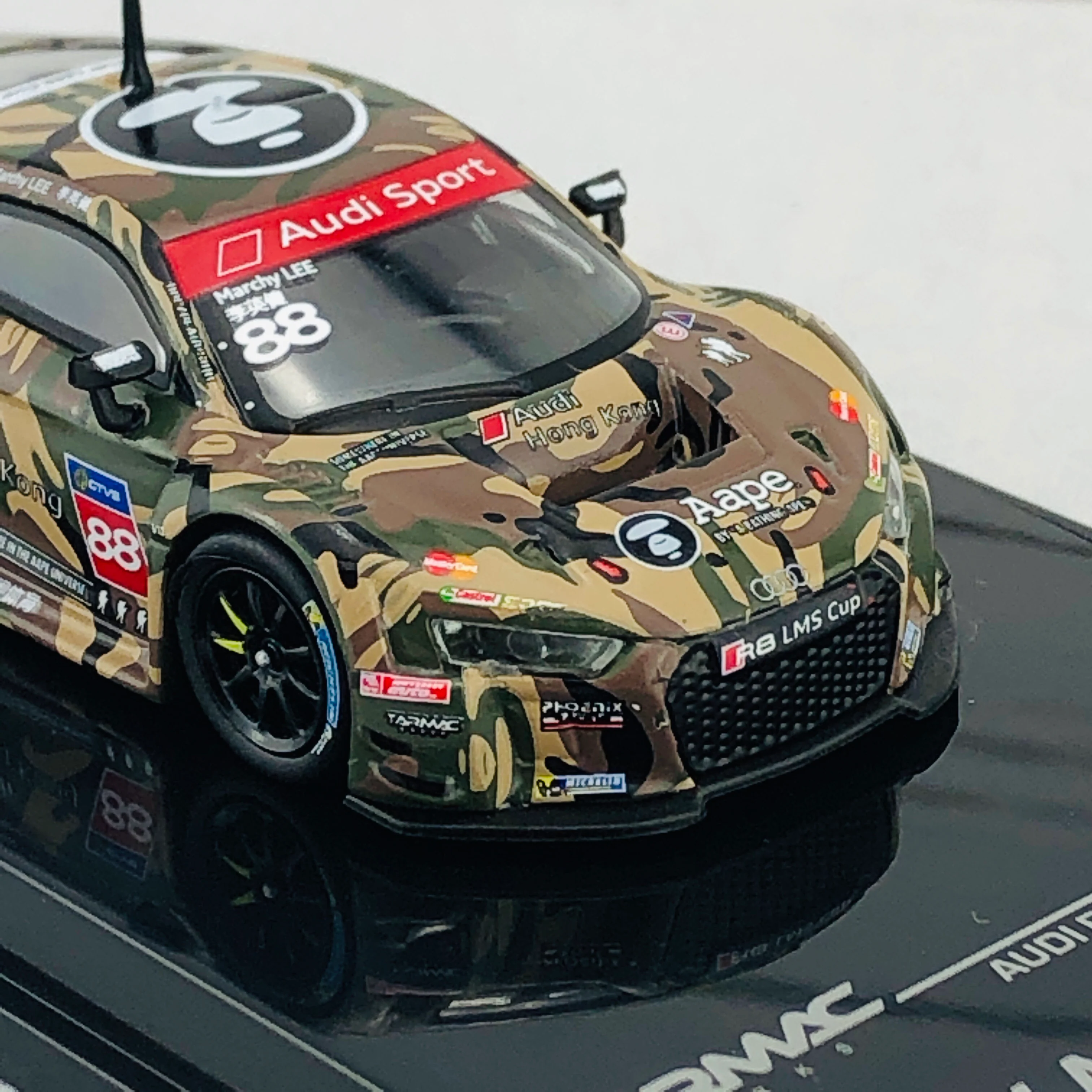 Tarmac Works 1/64 Audi R8 LMS - Audi R8 LMS Cup 2016-Taiwan AAPE / Phoenix Racing Asia - Marchy Lee - Image 7