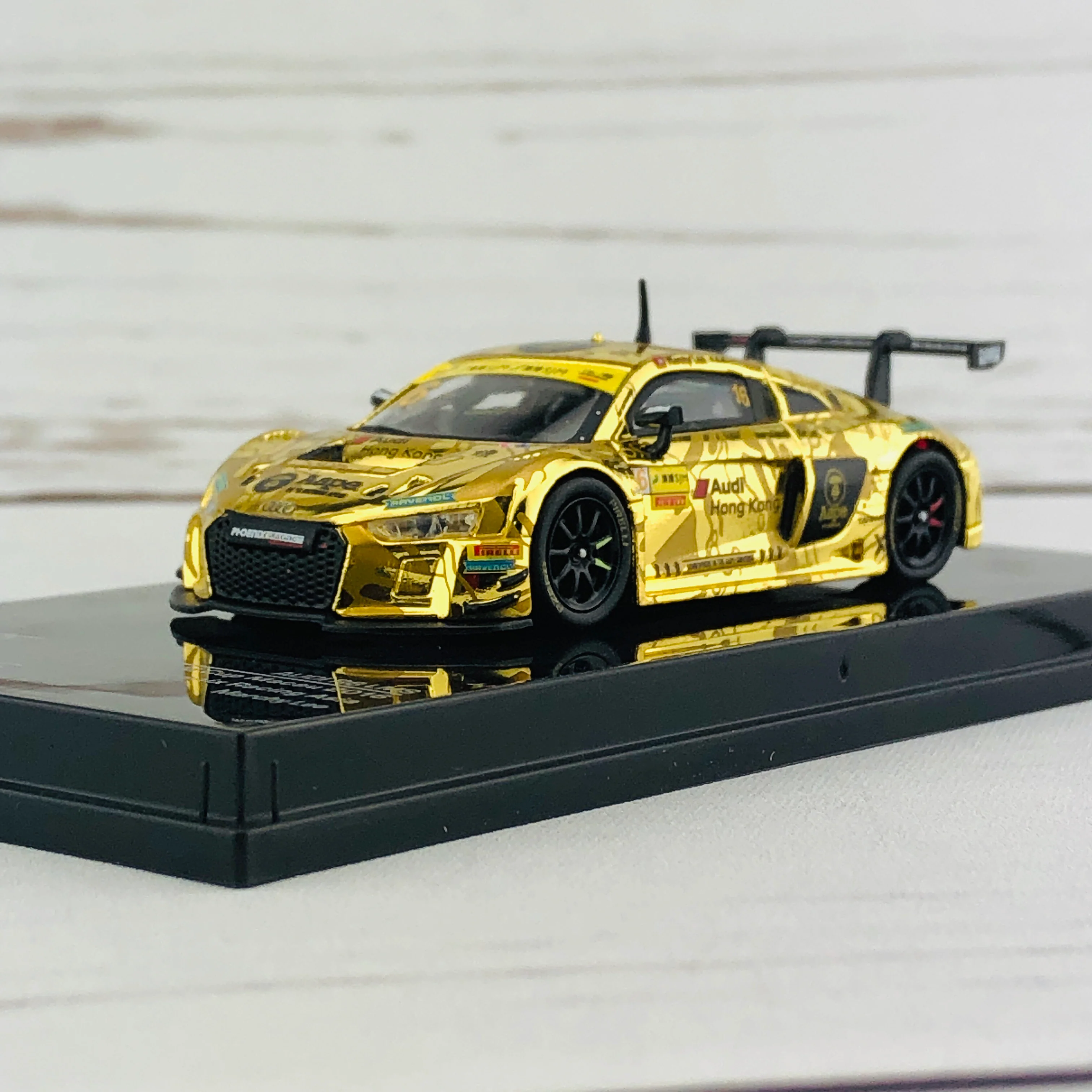 Tarmac Works 1/64 Audi R8 LMS - FIA GT World Cup Macau 2016 AAPE / Phoenix Racing Asia - Marchy Lee - Image 2