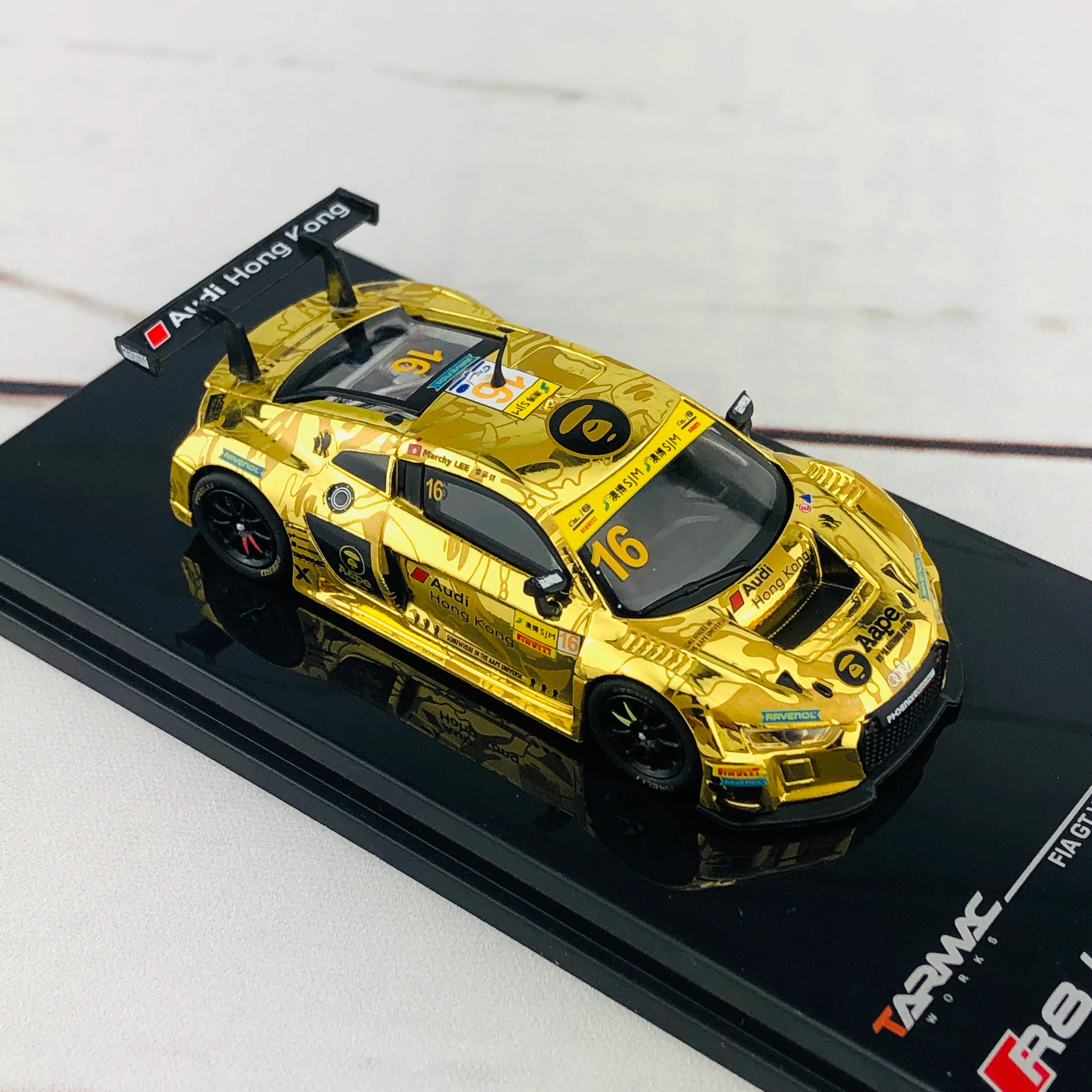 Tarmac Works 1/64 Audi R8 LMS - FIA GT World Cup Macau 2016 AAPE / Phoenix Racing Asia - Marchy Lee - Image 7