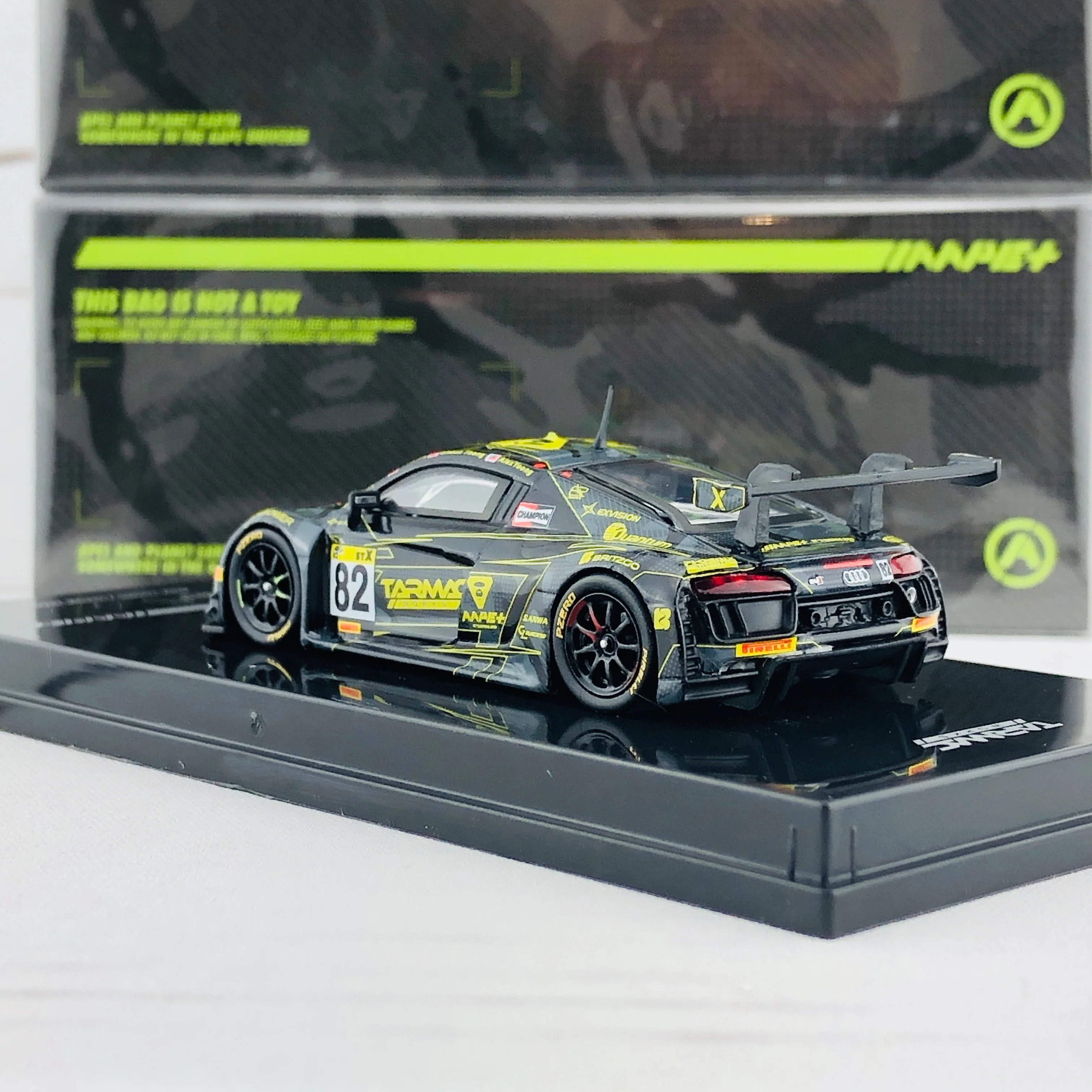 Tarmac Works 1/64 Audi R8 LMS - Super Taikyu Series 2018 AAPE / Alex Yoong / Shaun Thong / Alex Au T64-007-18ST82 - Image 4