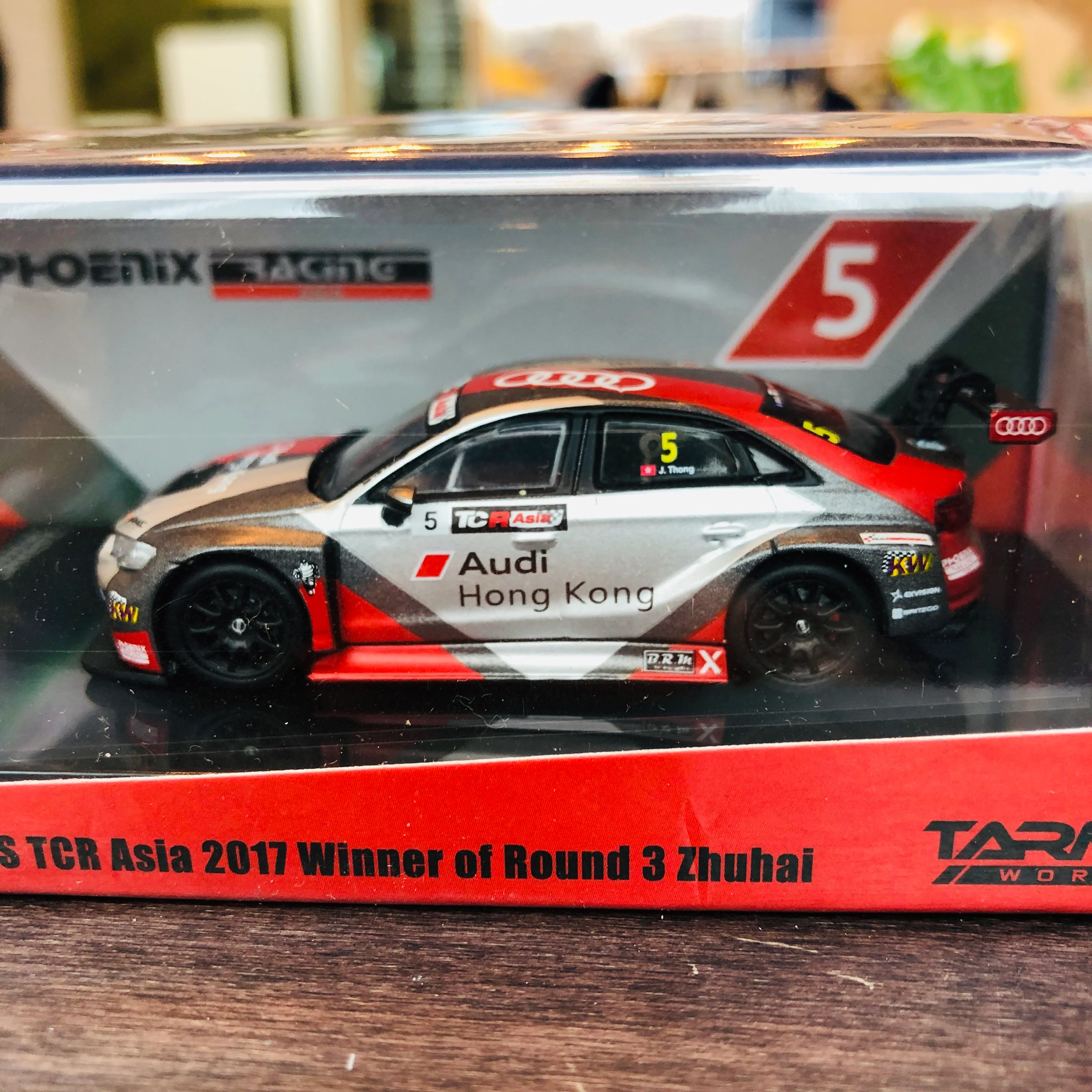 Tarmac Works 1/64 Audi RS3 LMS - TCR Asia 2017 - Audi HK/ Phoenix Racing Asia - Jasper Thong - Image 5