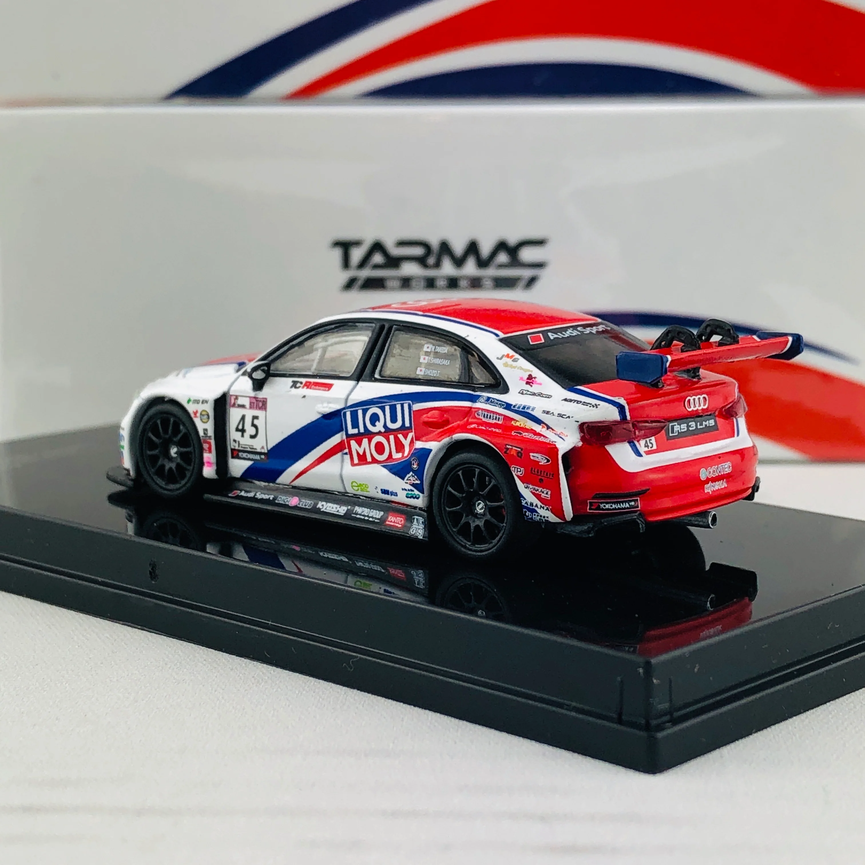 Tarmac Works 1/64 Audi RS3 LMS Super Taikyu Series 2017 Tagahara/Shirasaka/Takeda T64-013-17ST - Image 4