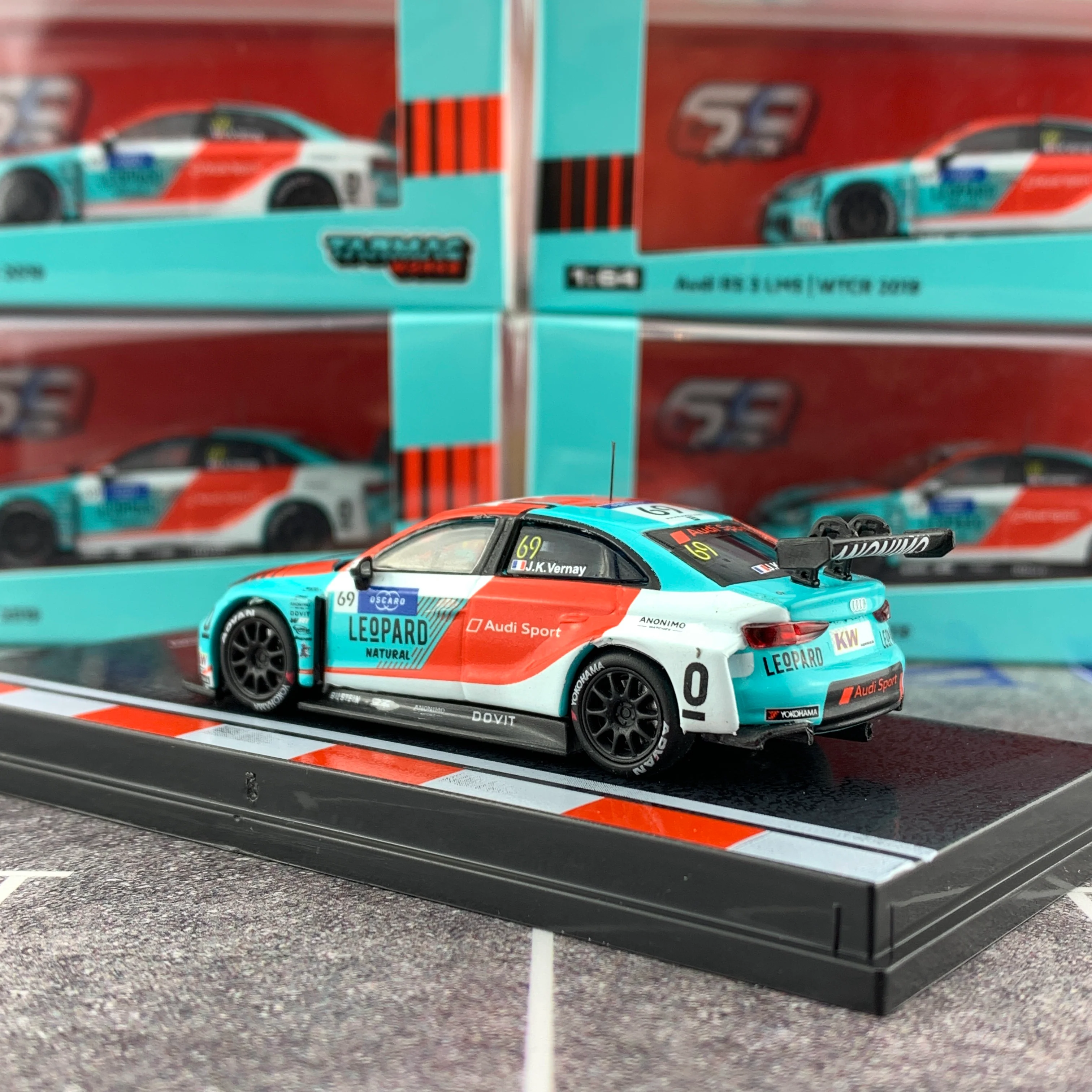 Tarmac Works 1/64 Audi RS3 LMS WTCR 2019 Jean-Karl Vernay T64-013-19WTCR69 - Image 5
