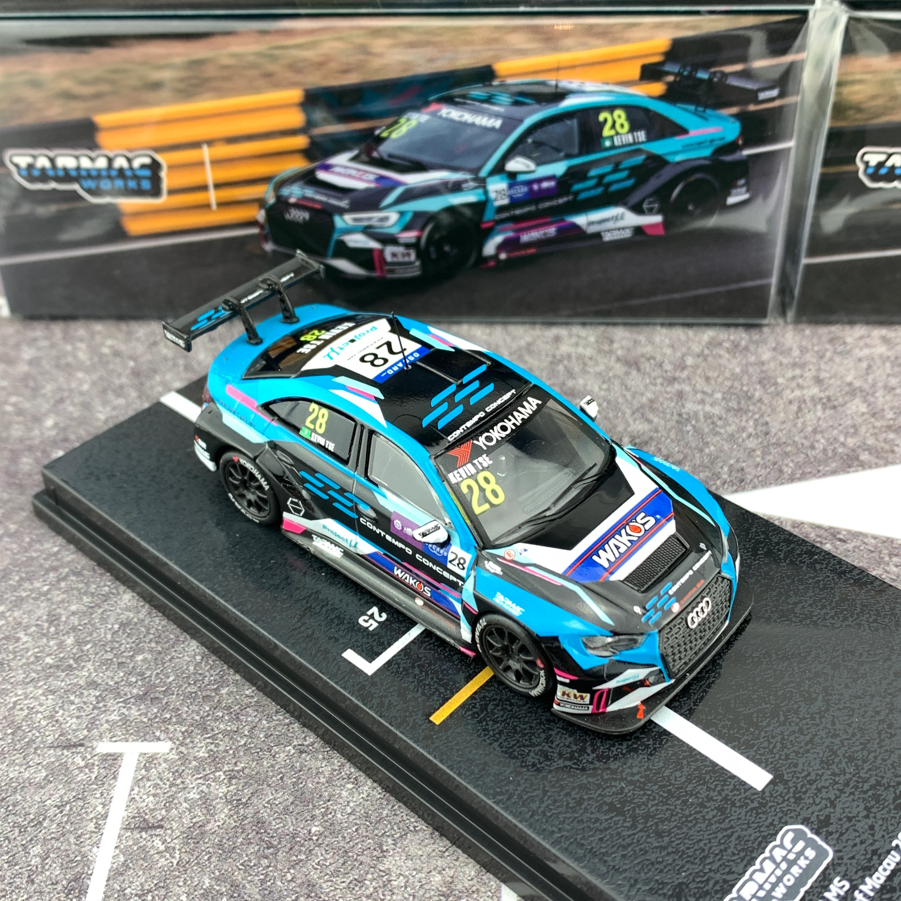 Tarmac Works 1/64 Audi RS3 LMS WTCR Race of Macau 2018 Kevin Tse T64-0013-18WTCR28 - Image 6