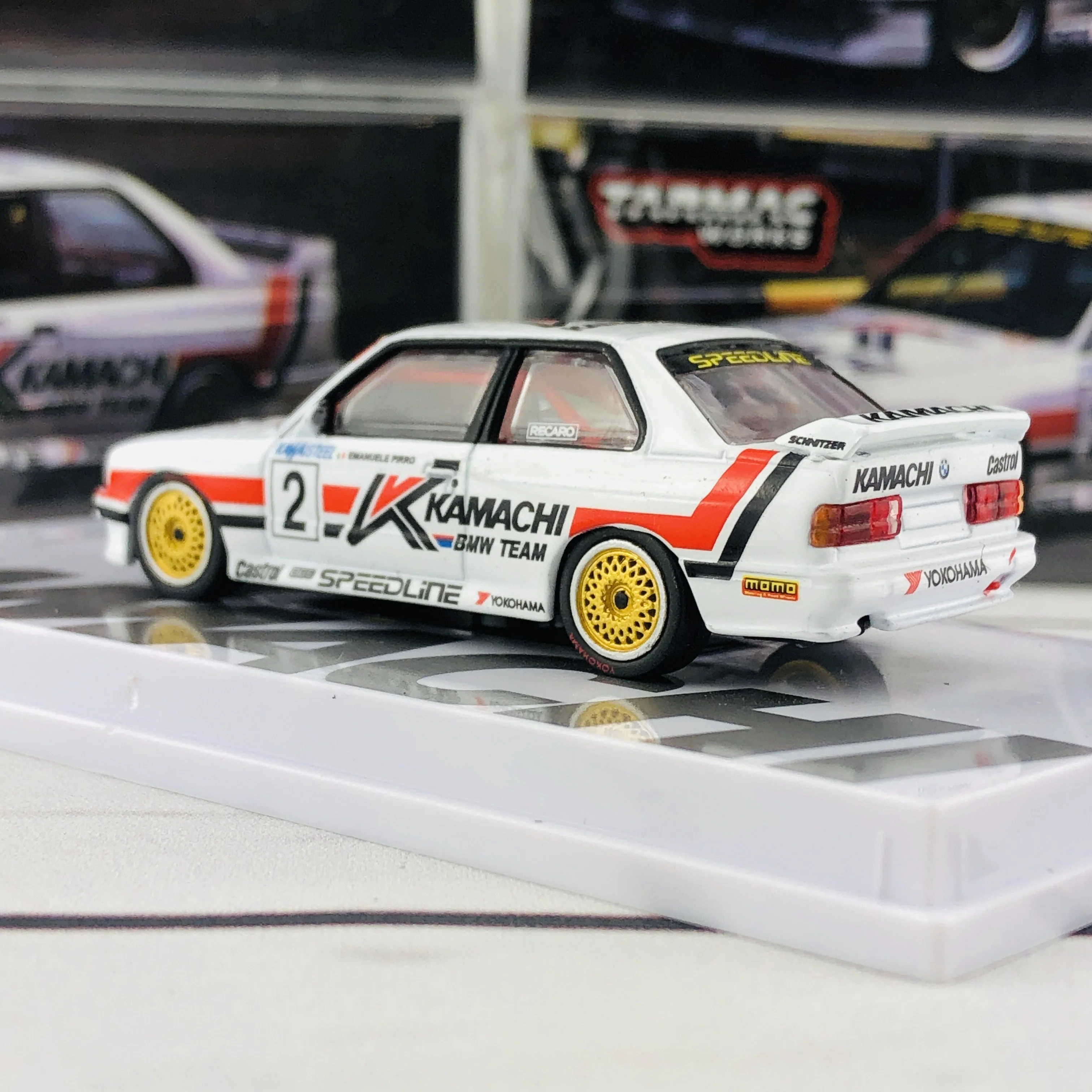 Tarmac Works 1/64 BMW M3 E30 Macau Guia Race 1989 Emanuele Pirro 30th Anniversary T64-009-89MAC02 - Image 4