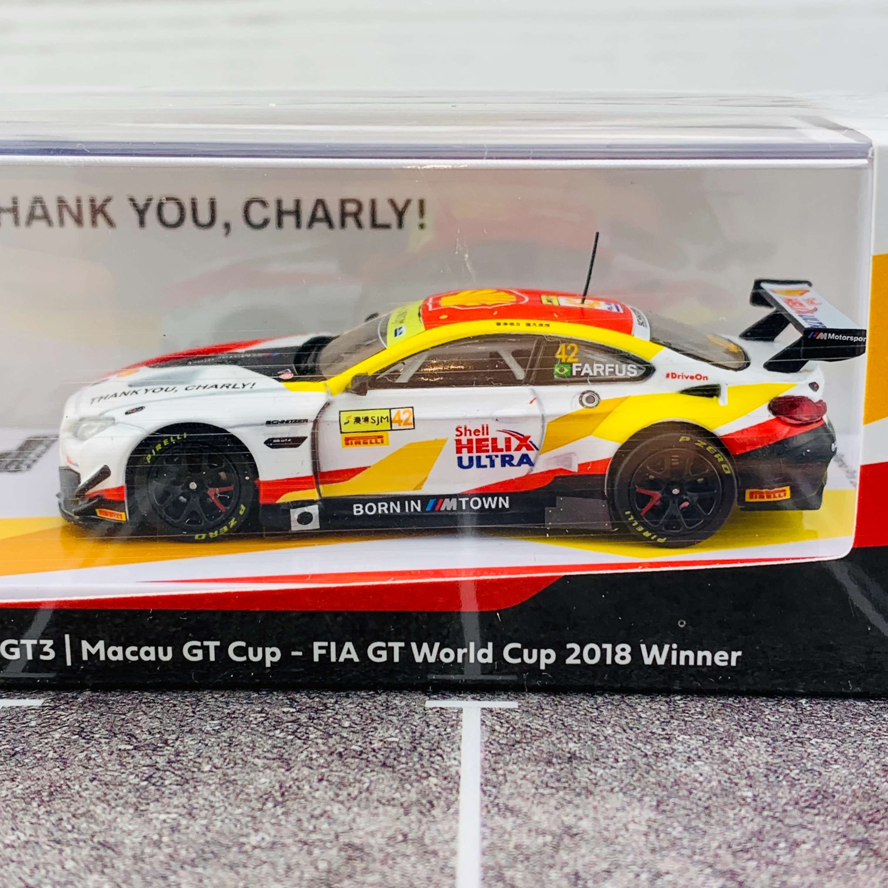 Tarmac Works 1/64 BMW M6 GT3 Macau GT Cup - FIA GT World Cup 2018 Winner T64-020-18MGP42 - Image 2