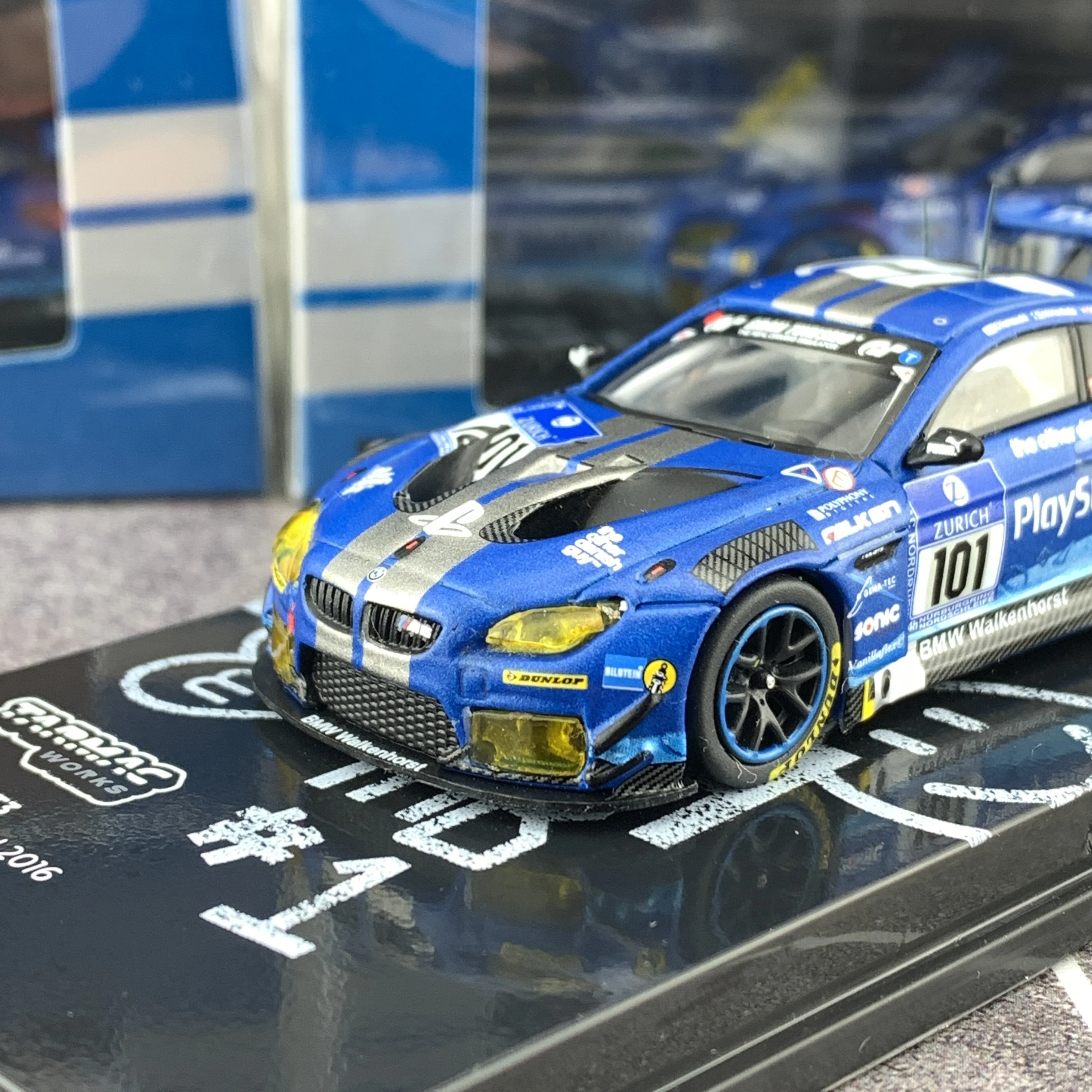 Tarmac Works 1/64 BMW M6 GT3 Nürburgring 24H 2016 T64-020-16NUR101 - Image 3