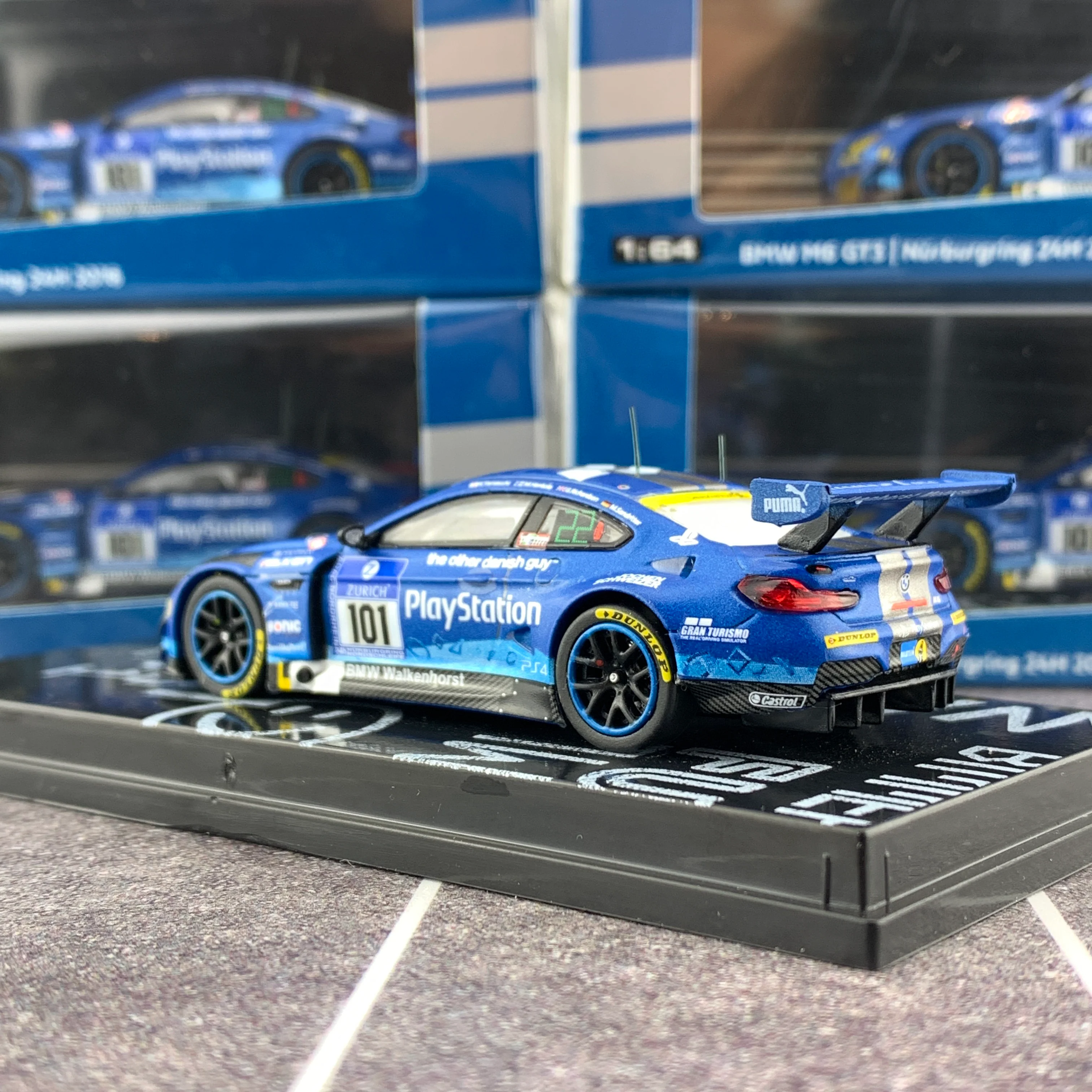 Tarmac Works 1/64 BMW M6 GT3 Nürburgring 24H 2016 T64-020-16NUR101 - Image 4