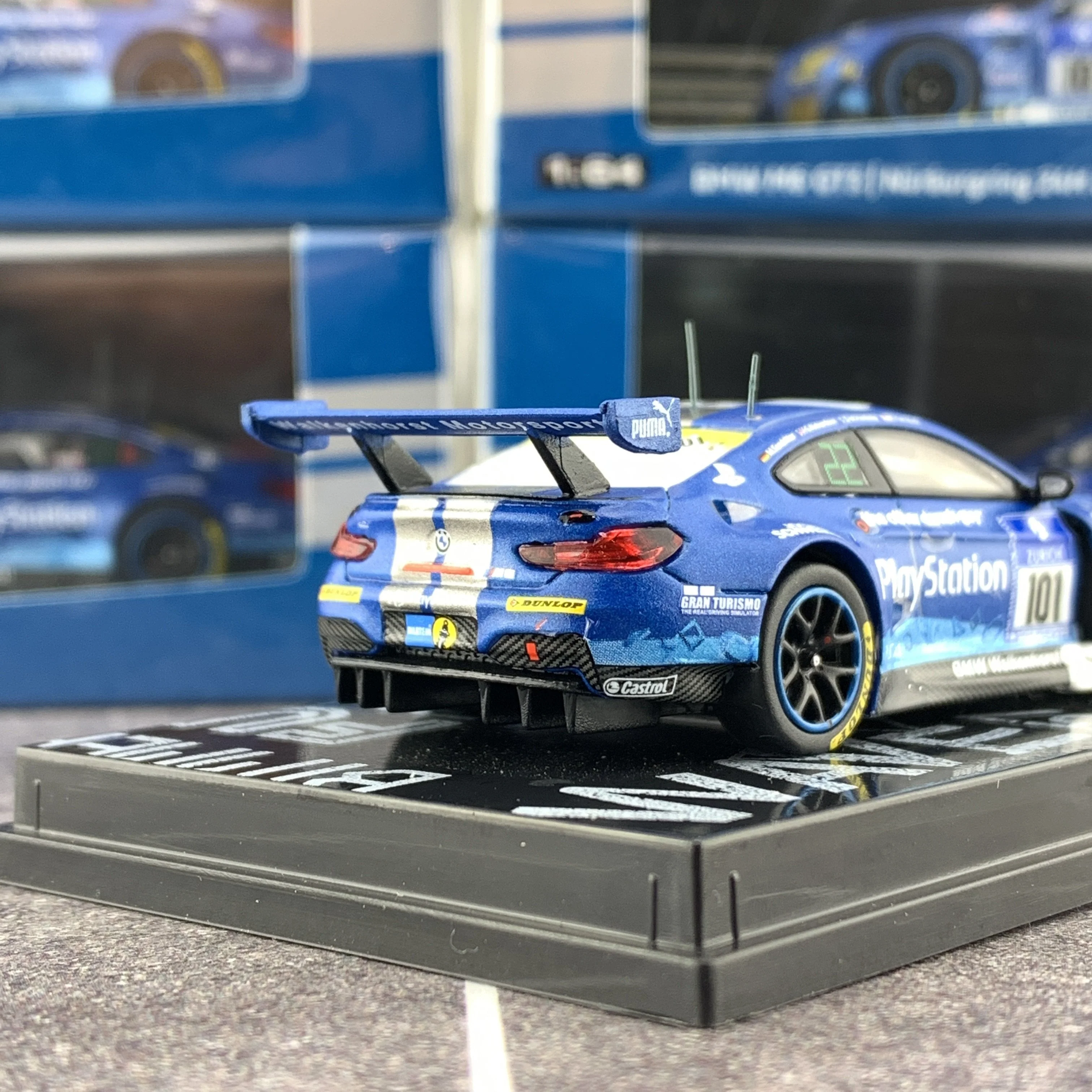 Tarmac Works 1/64 BMW M6 GT3 Nürburgring 24H 2016 T64-020-16NUR101 - Image 5
