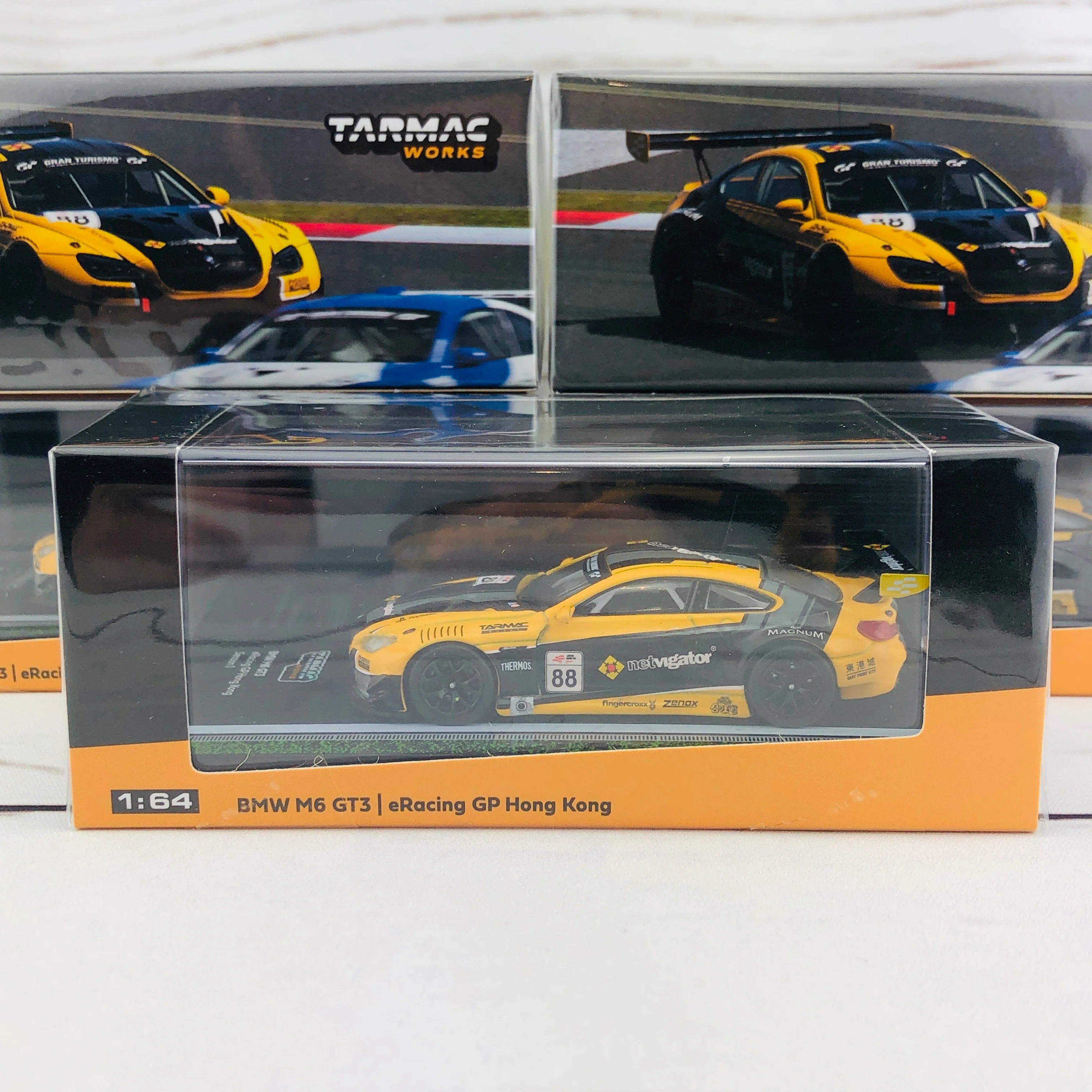 Tarmac Works 1/64 BMW M6 GTS eRacing GP Hong Kong Season 1 T64-020-eRGP18NE - Image 9