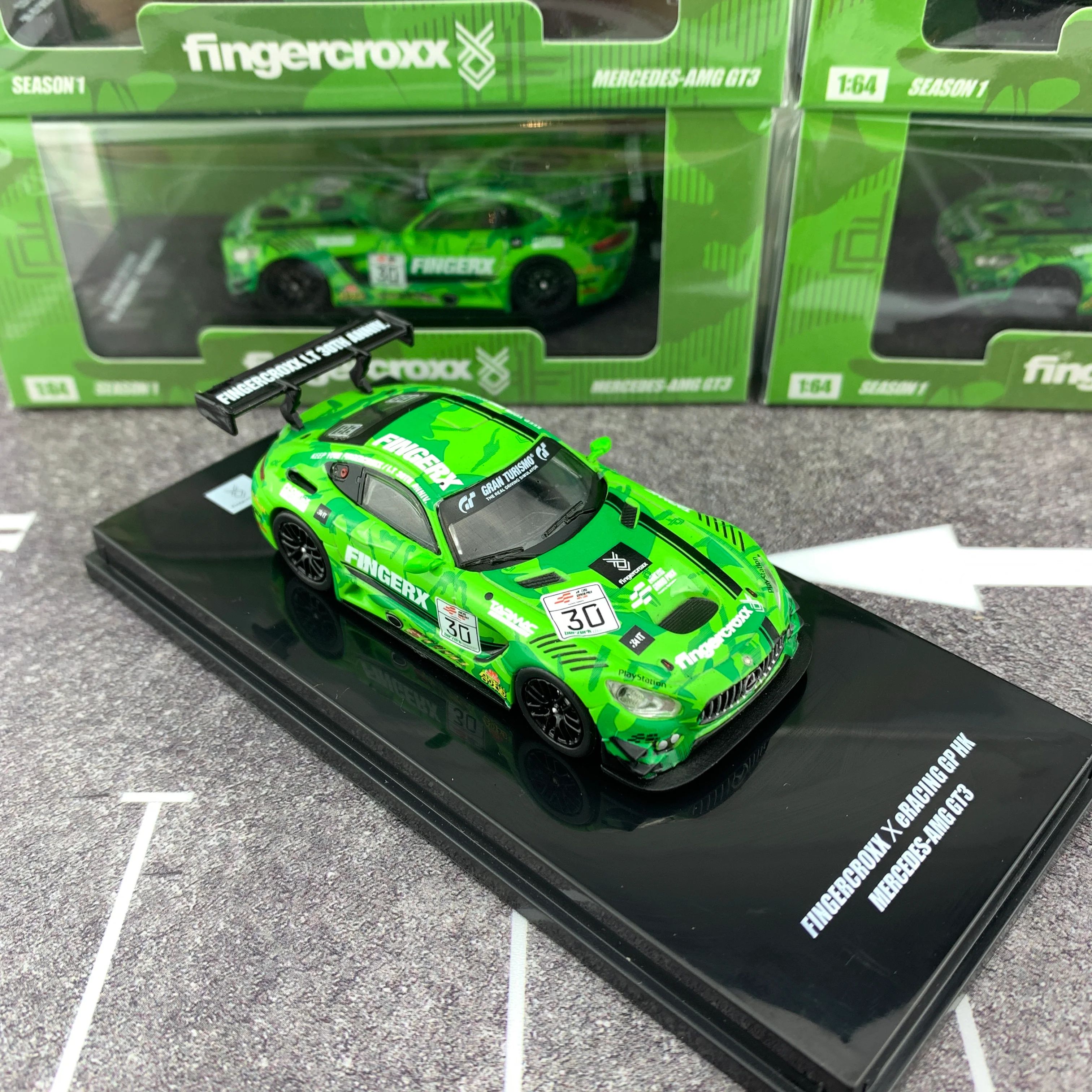 Tarmac Works 1/64 FINGERX x eRACING GP HK Mercedes-AMG GT3 T64-008-eRGP18FX - Image 5