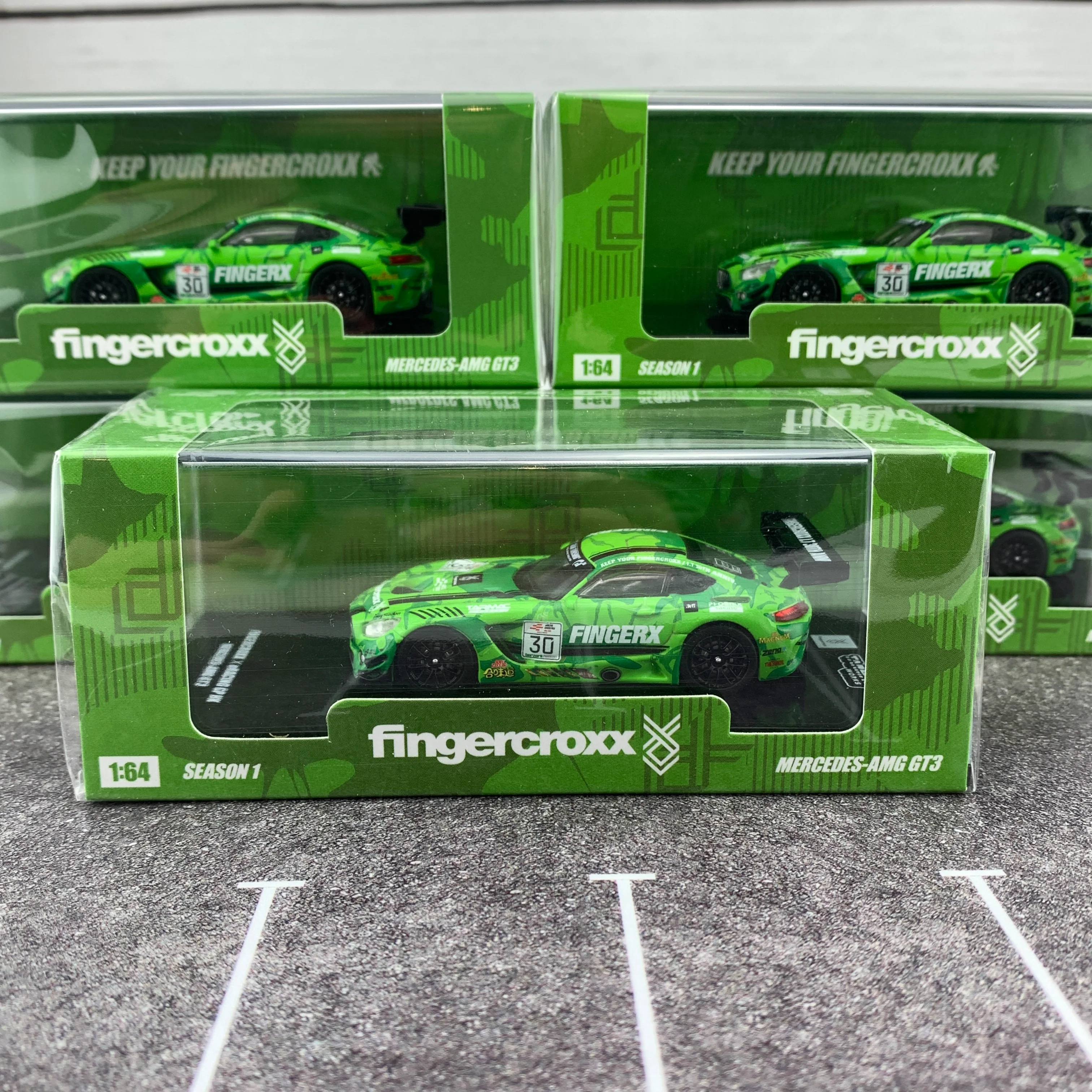 Tarmac Works 1/64 FINGERX x eRACING GP HK Mercedes-AMG GT3 T64-008-eRGP18FX - Image 7