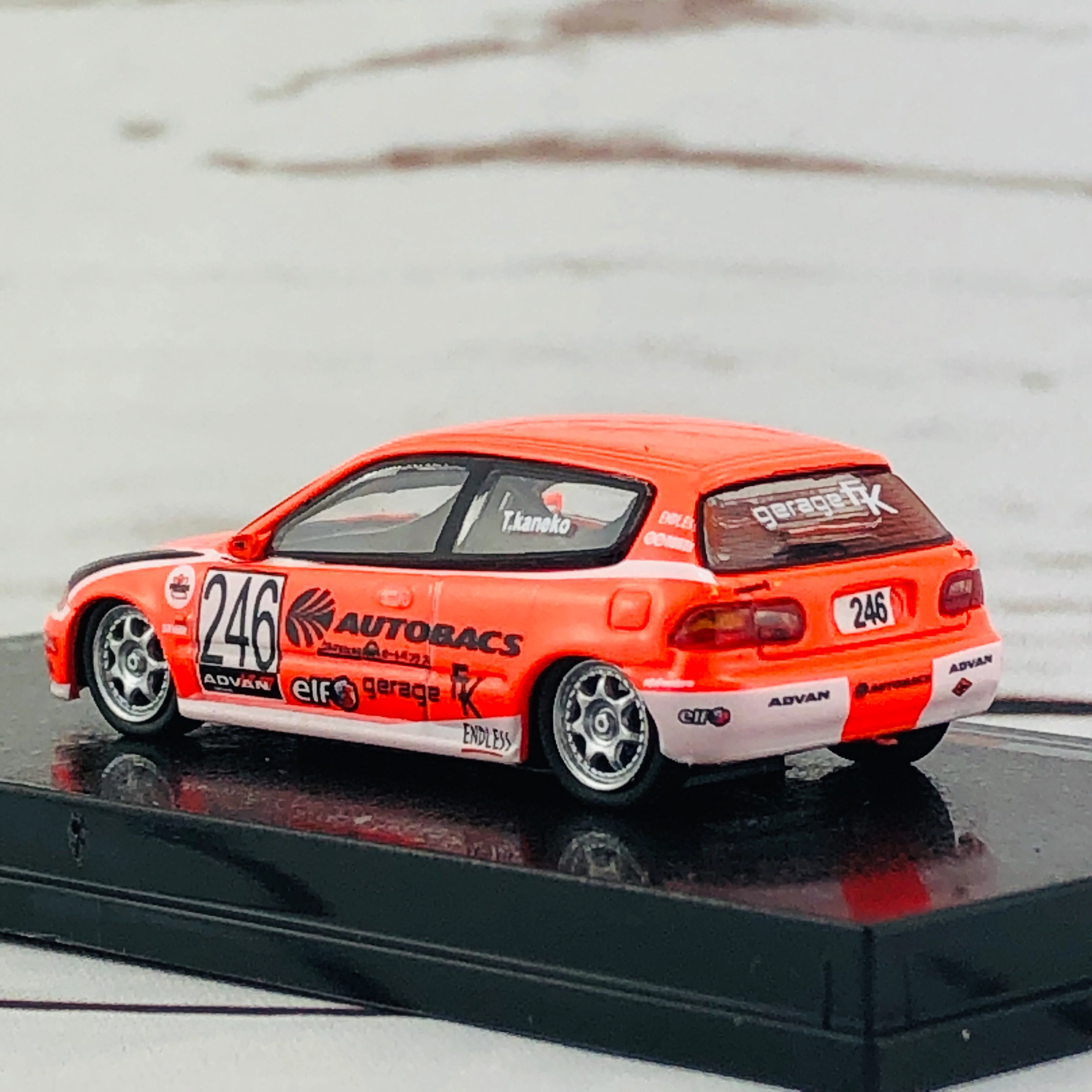 Tarmac Works 1/64 Honda Civic EG6 Motegi Civic Race 2010 #246 AUTOBACS T64-001-AB - Image 7