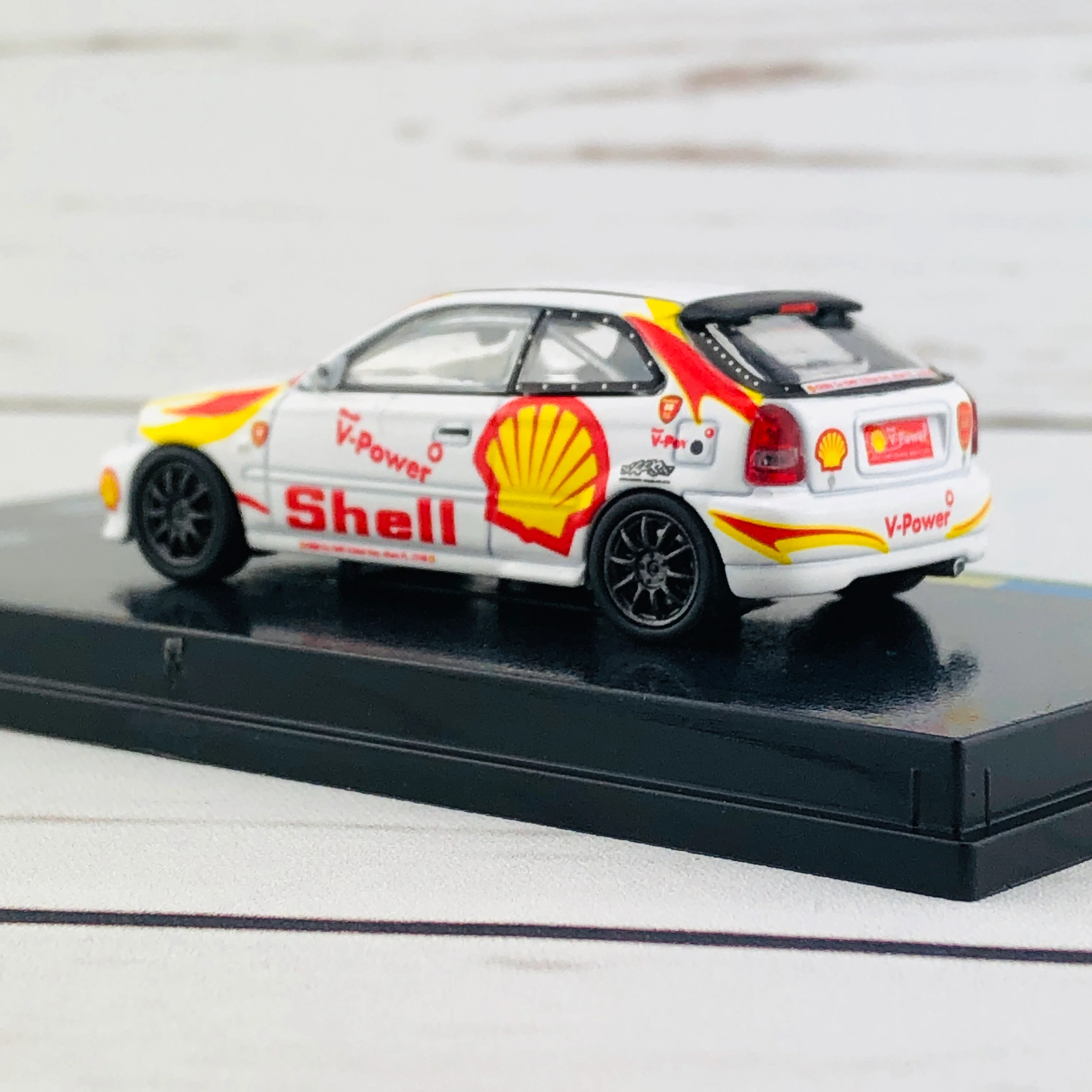Tarmac Works 1/64 Honda Civic Type R EK9 FARA : Homestead II 2016 "SHELL" Singapore Exclusive Model - Image 5