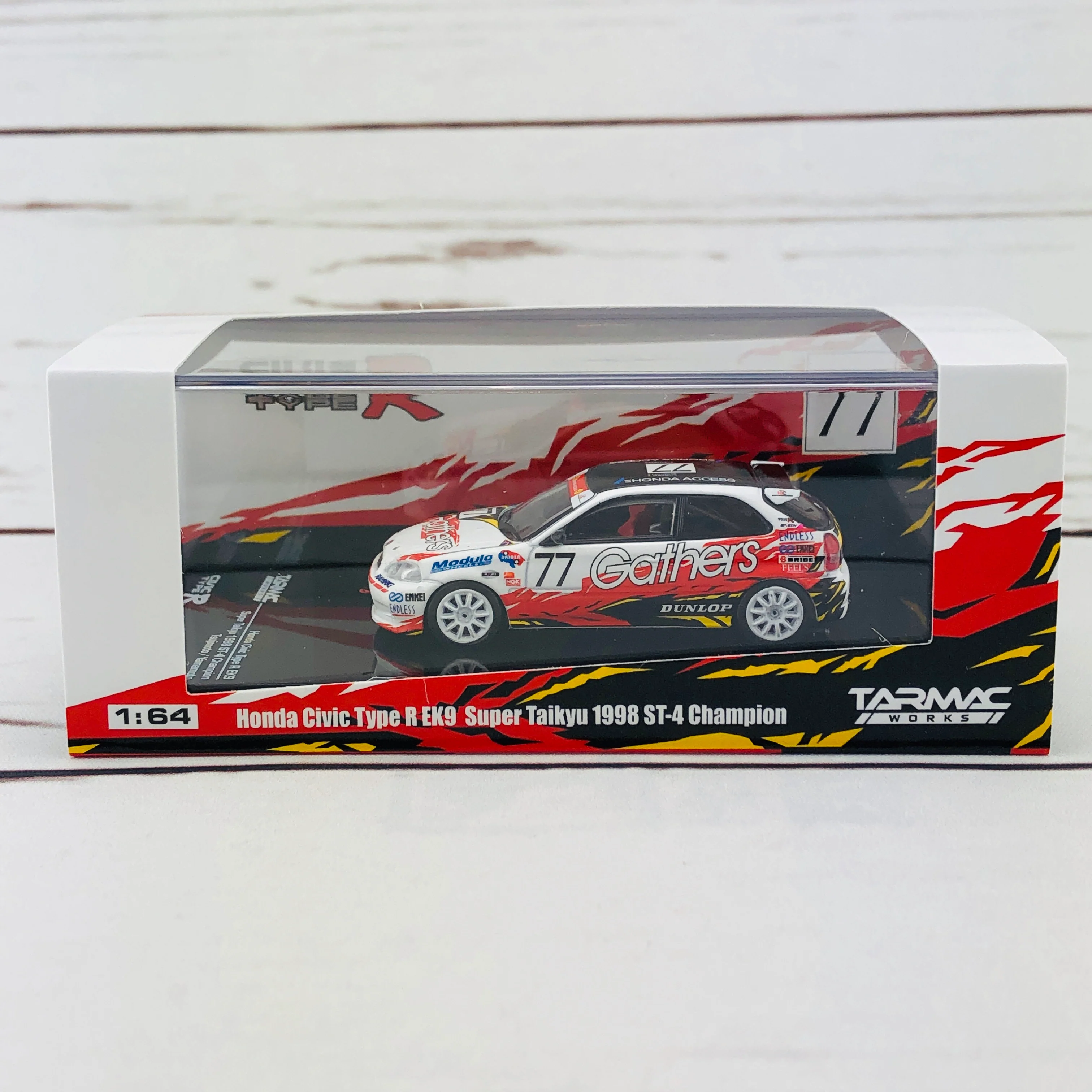 Tarmac Works 1/64 Honda Civic Type R EK9 Super Taikyu 1998 ST-4 Champion Gathers livery #77 T64–010-GR - Image 10