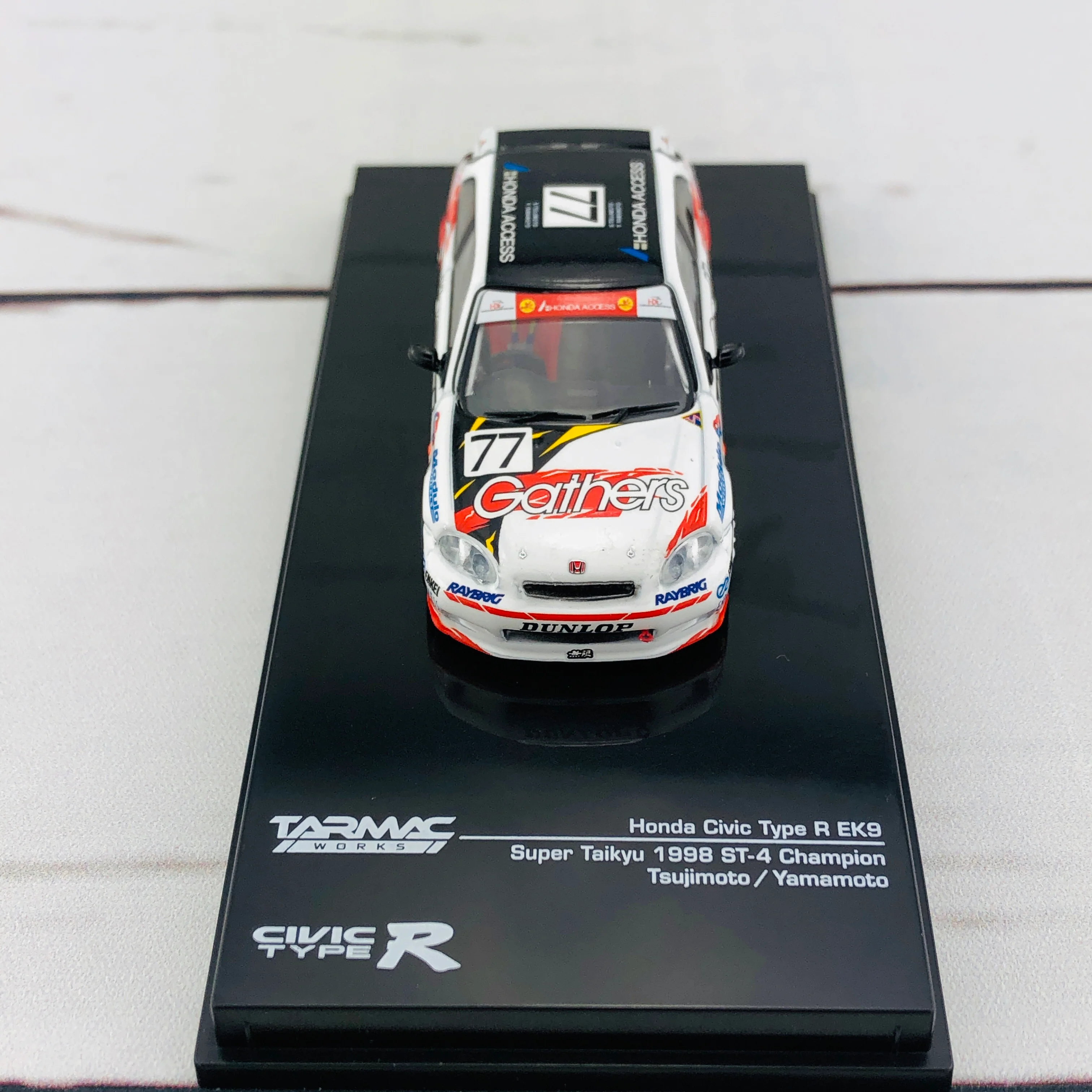 Tarmac Works 1/64 Honda Civic Type R EK9 Super Taikyu 1998 ST-4 Champion Gathers livery #77 T64–010-GR - Image 8
