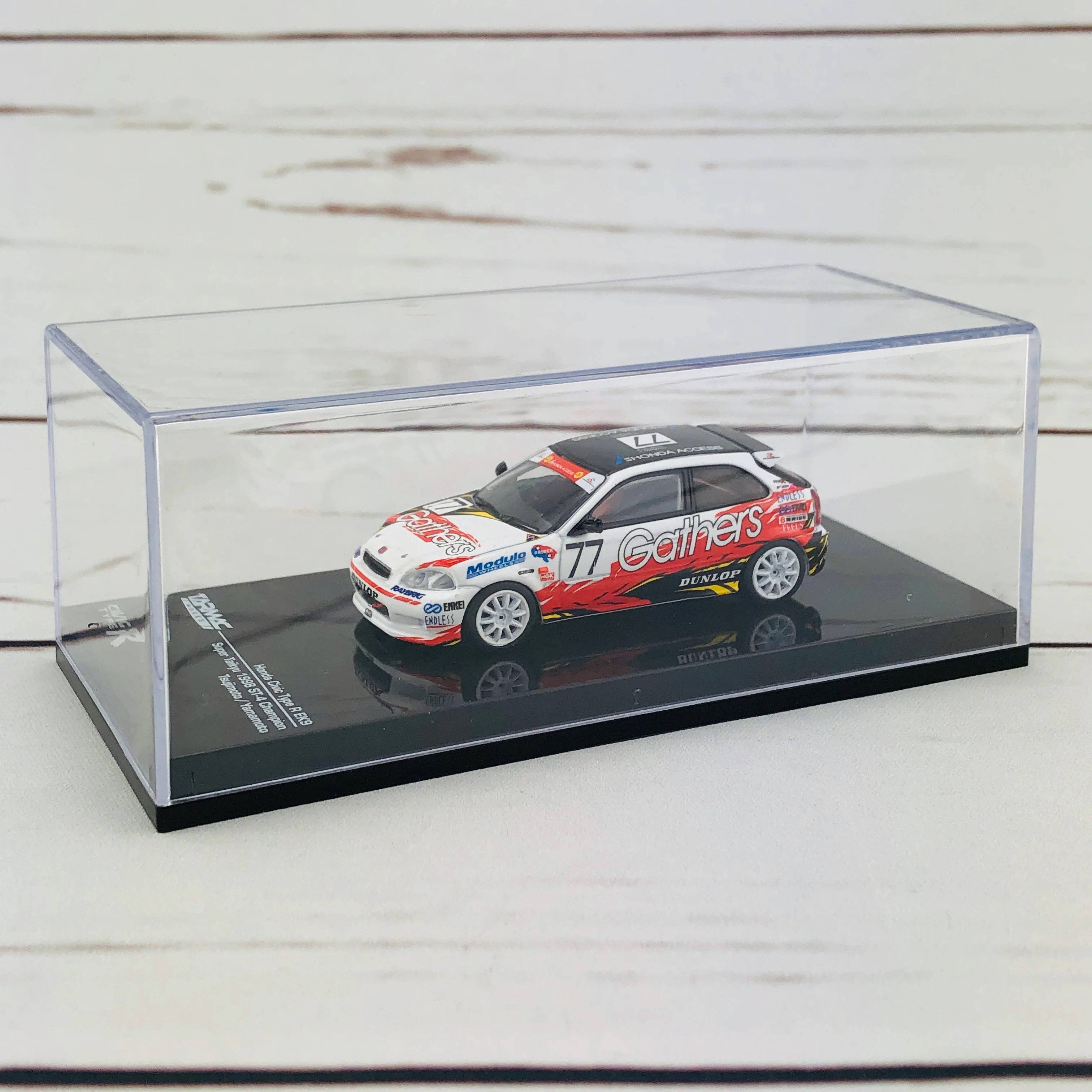 Tarmac Works 1/64 Honda Civic Type R EK9 Super Taikyu 1998 ST-4 Champion Gathers livery #77 T64–010-GR - Image 9
