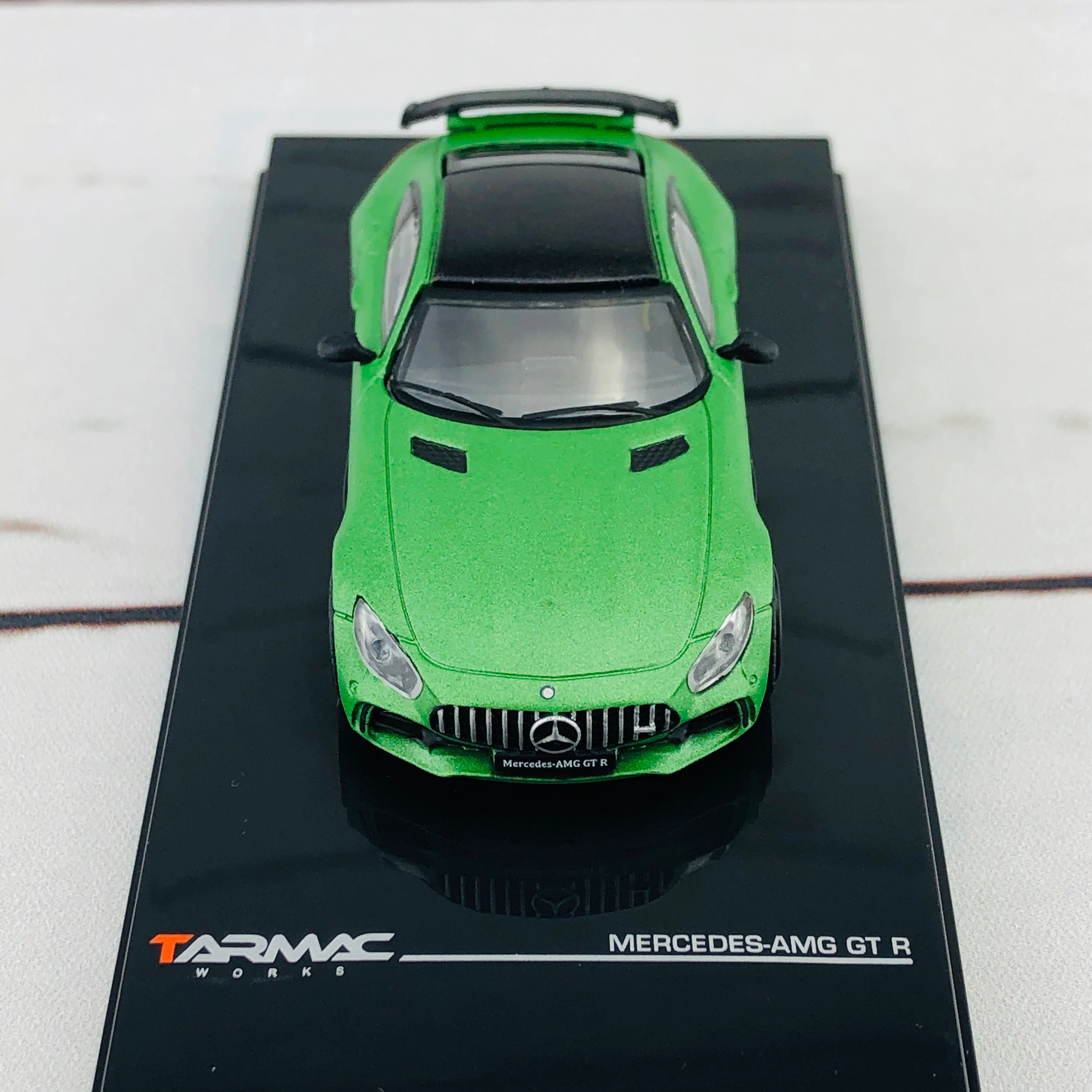 Tarmac Works 1/64 Mercedes-AMG GT R 2017 T64-006-GHM - Image 7