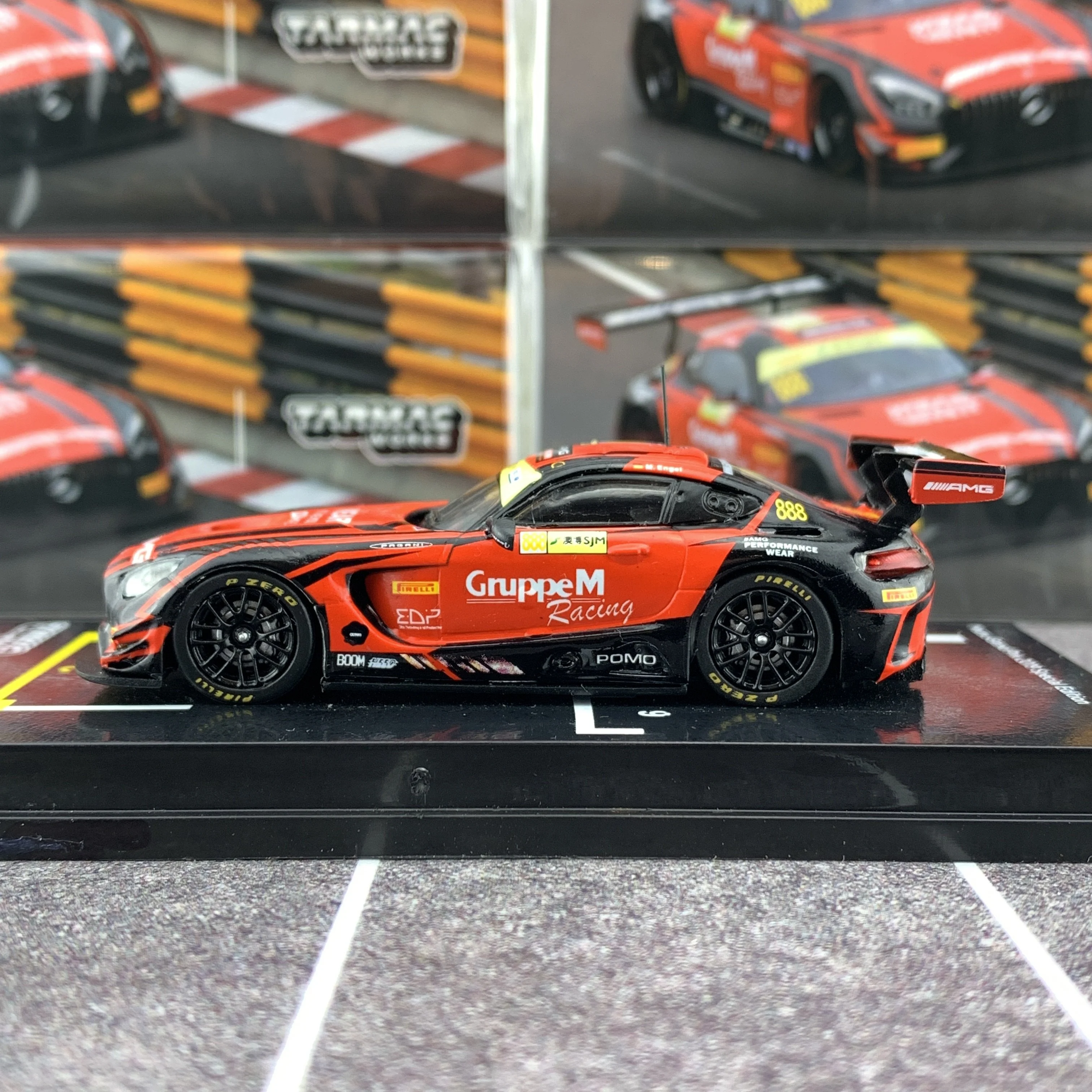 Tarmac Works 1/64 Mercedes-AMG GT3 Macau GT Cup - FIA GT World Cup 2018  2nd Place - Maro Engel T64-008-18MGP888 - Image 2