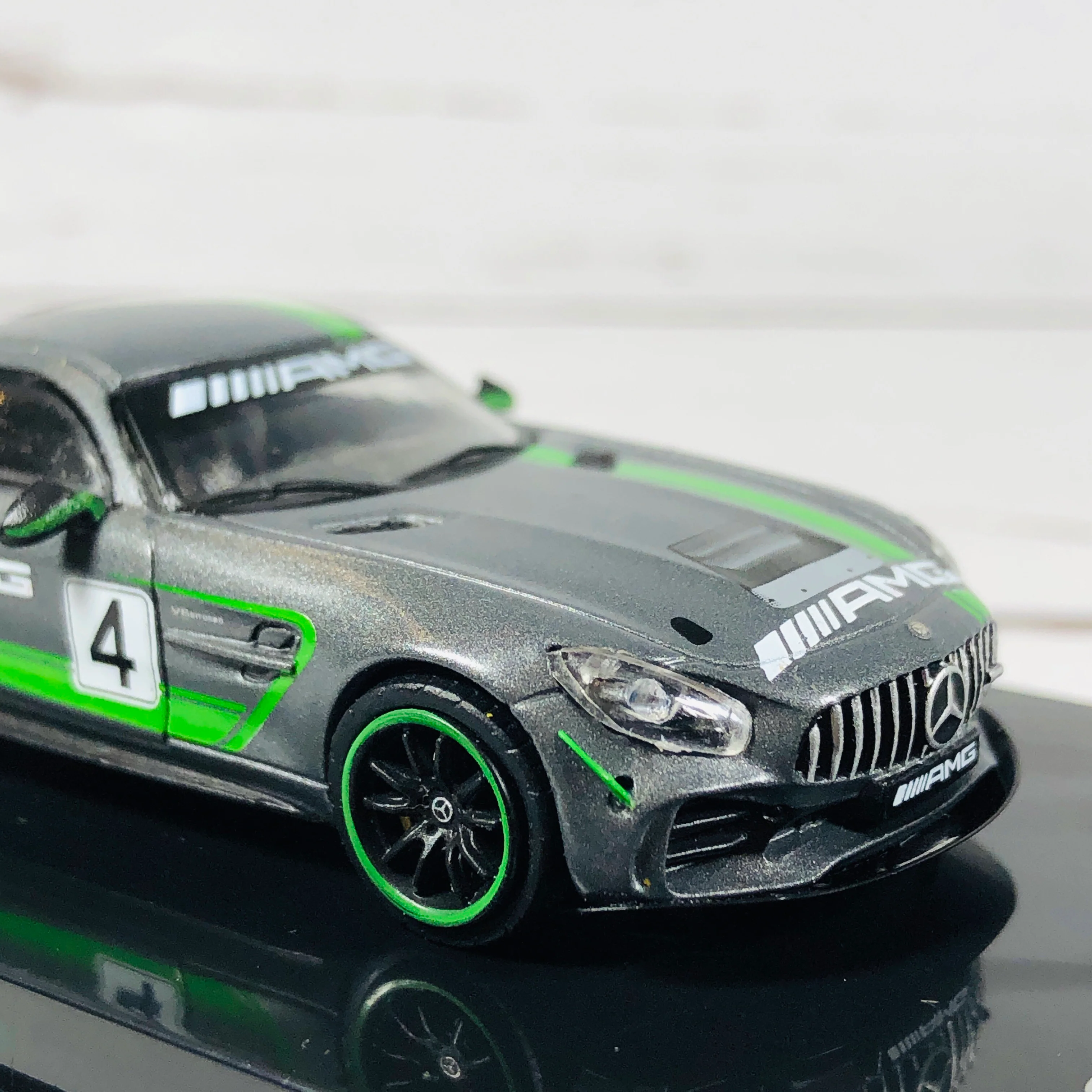 Tarmac Works 1/64 Mercedes-AMG GT4 Presentation T64-006-GT4 - Image 5