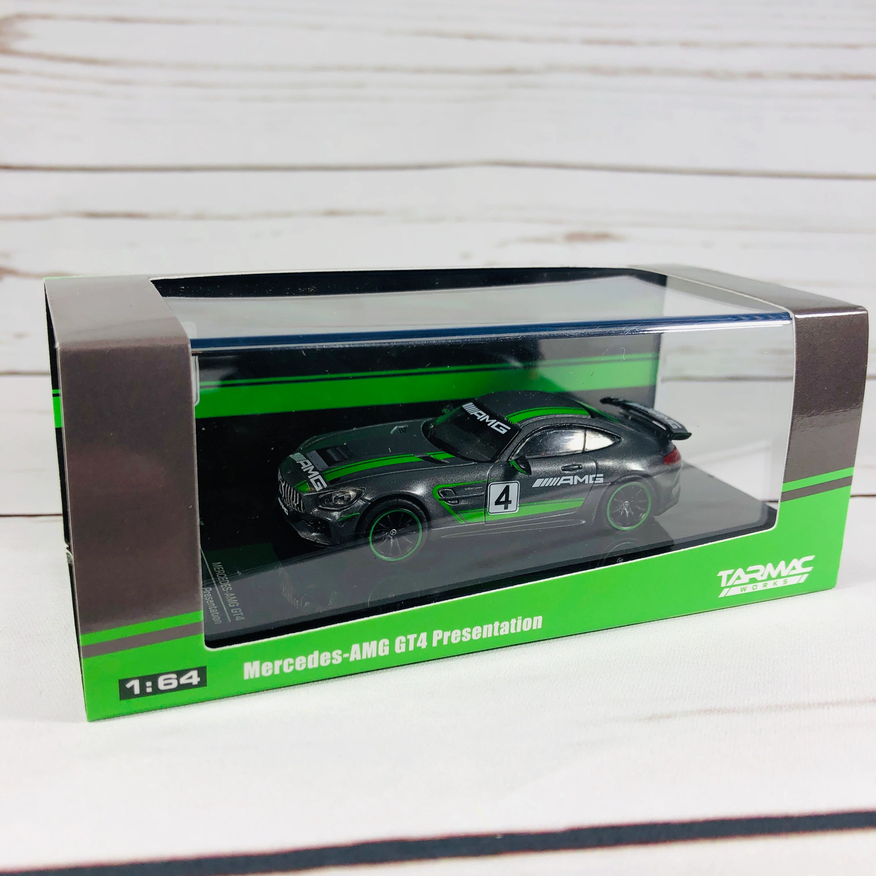 Tarmac Works 1/64 Mercedes-AMG GT4 Presentation T64-006-GT4 - Image 7