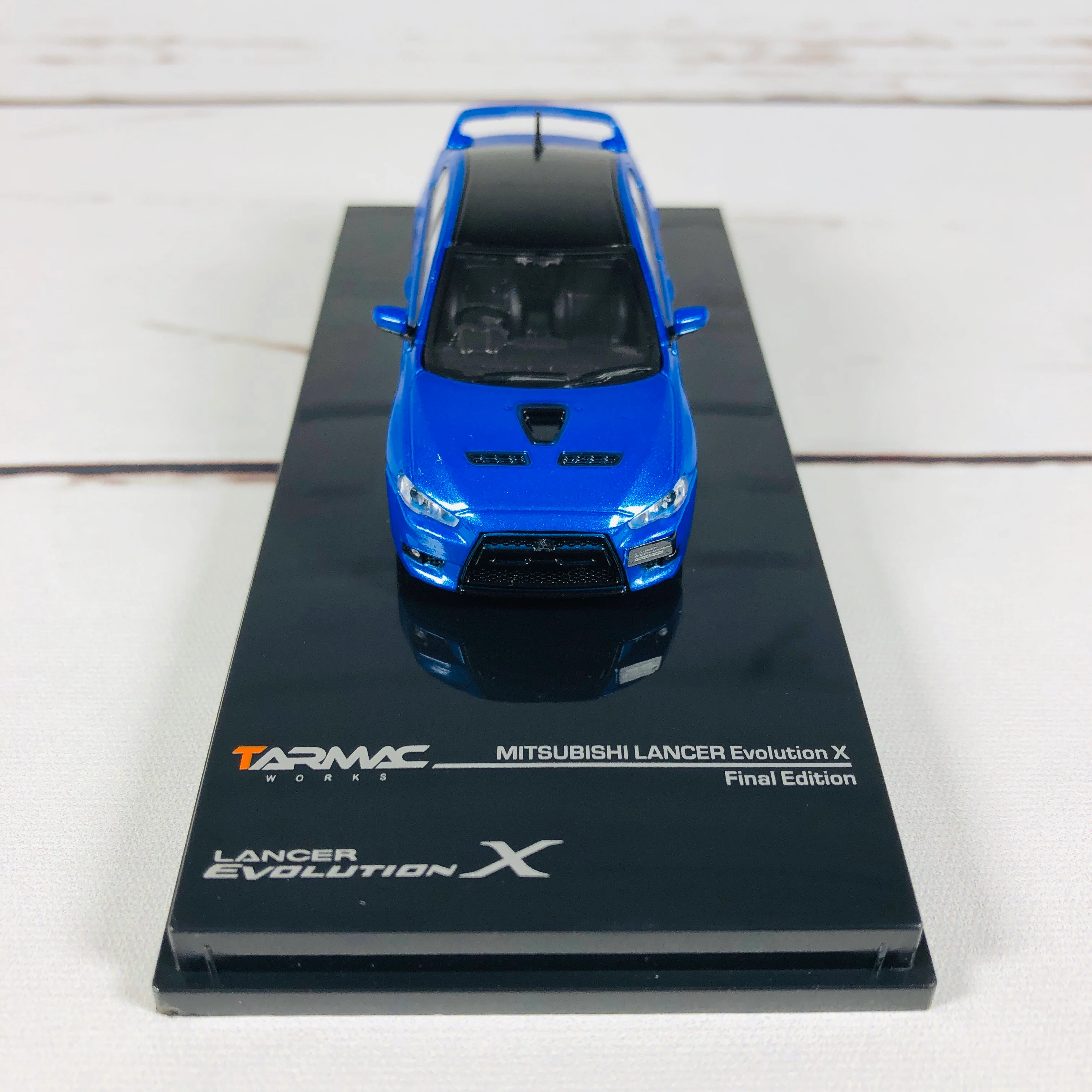 Tarmac Works 1/64 Mitsubishi Evo X Final Edition - Octane Blue - Image 3