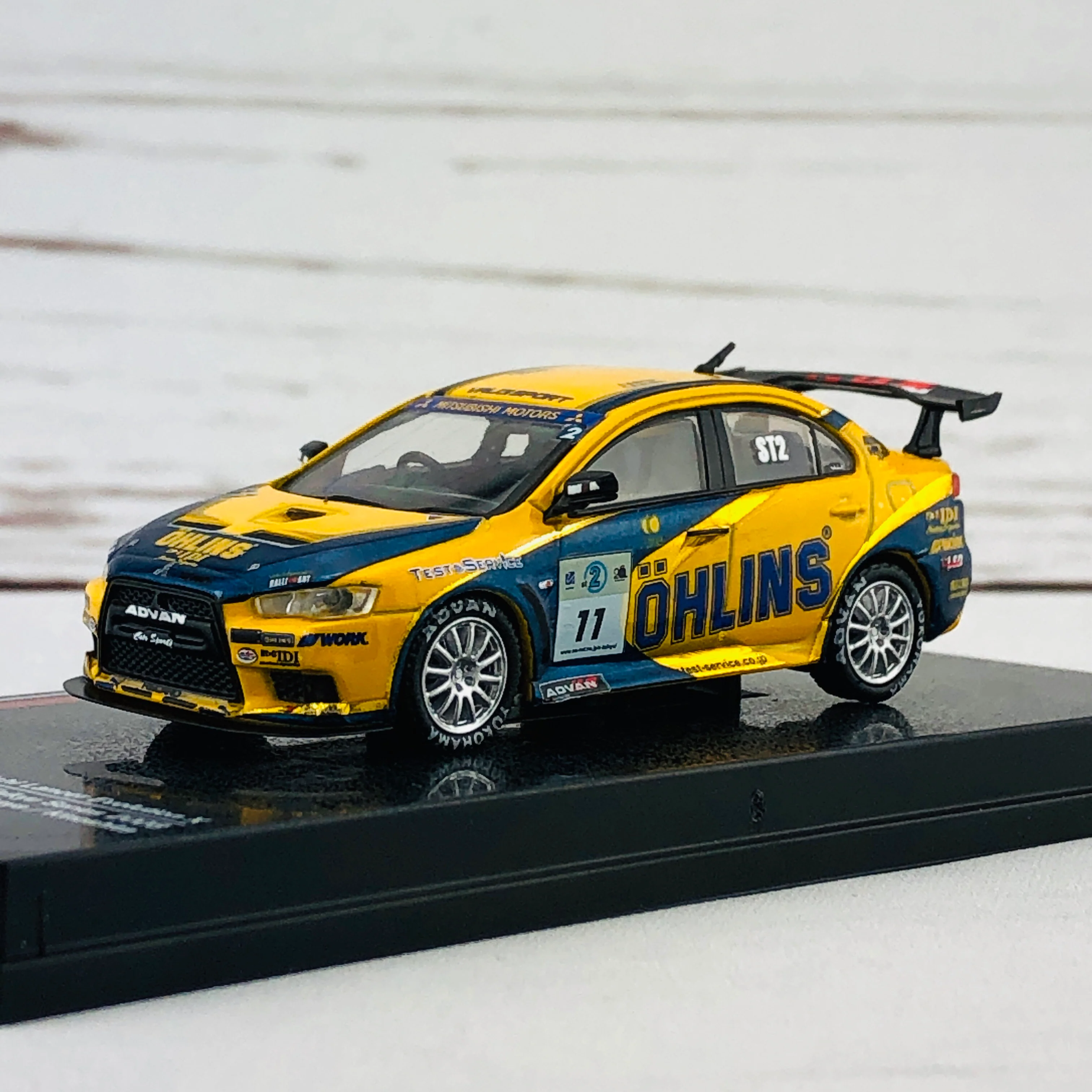 Tarmac Works 1/64 Mitsubishi Lancer Evolution X Super Taikyu Series 2008 #11 T64-004-OHL - Image 3