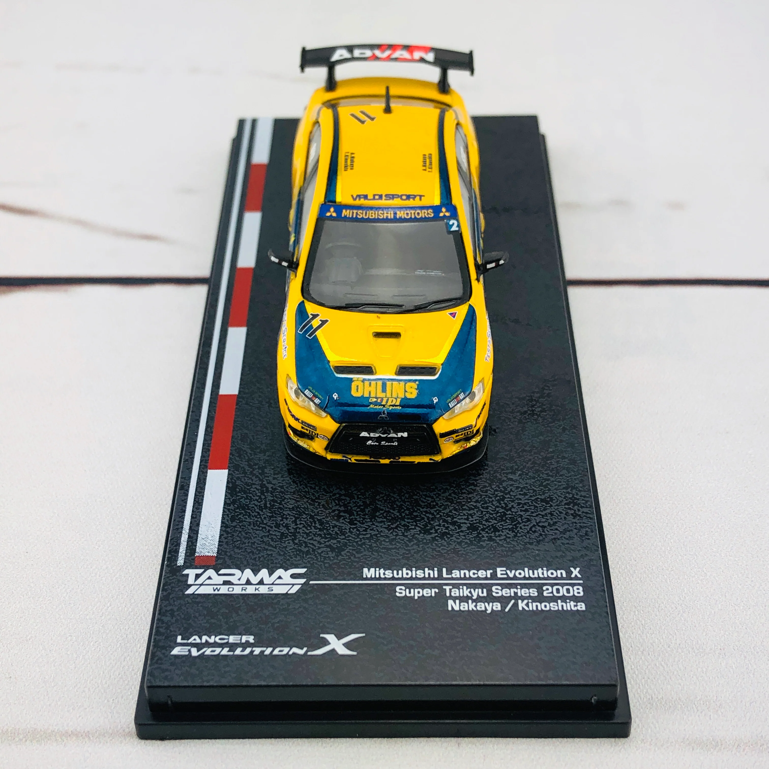 Tarmac Works 1/64 Mitsubishi Lancer Evolution X Super Taikyu Series 2008 #11 T64-004-OHL - Image 9