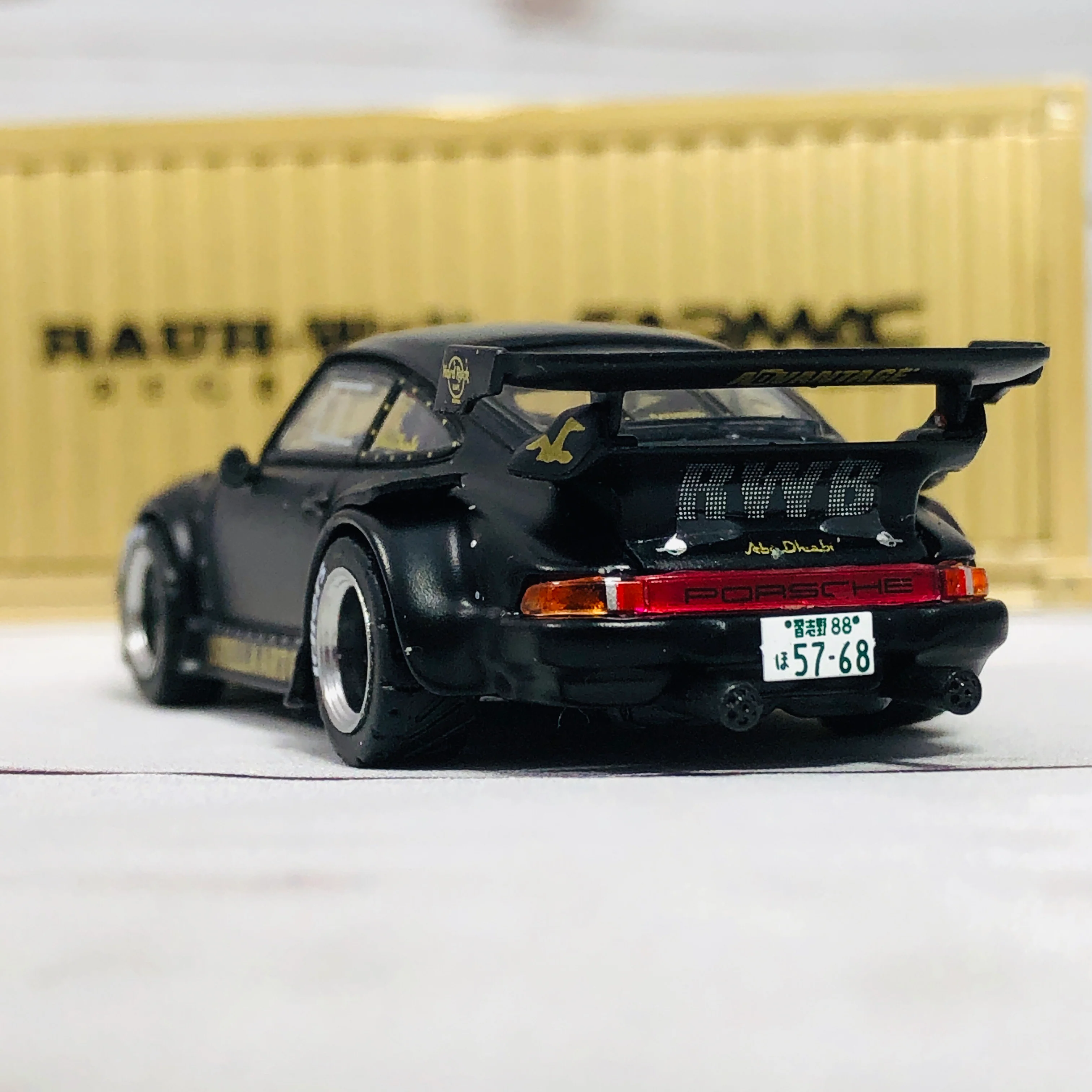 Tarmac Works 1/64 RWB 930 Stella Artois Black Limited Edition - Image 5