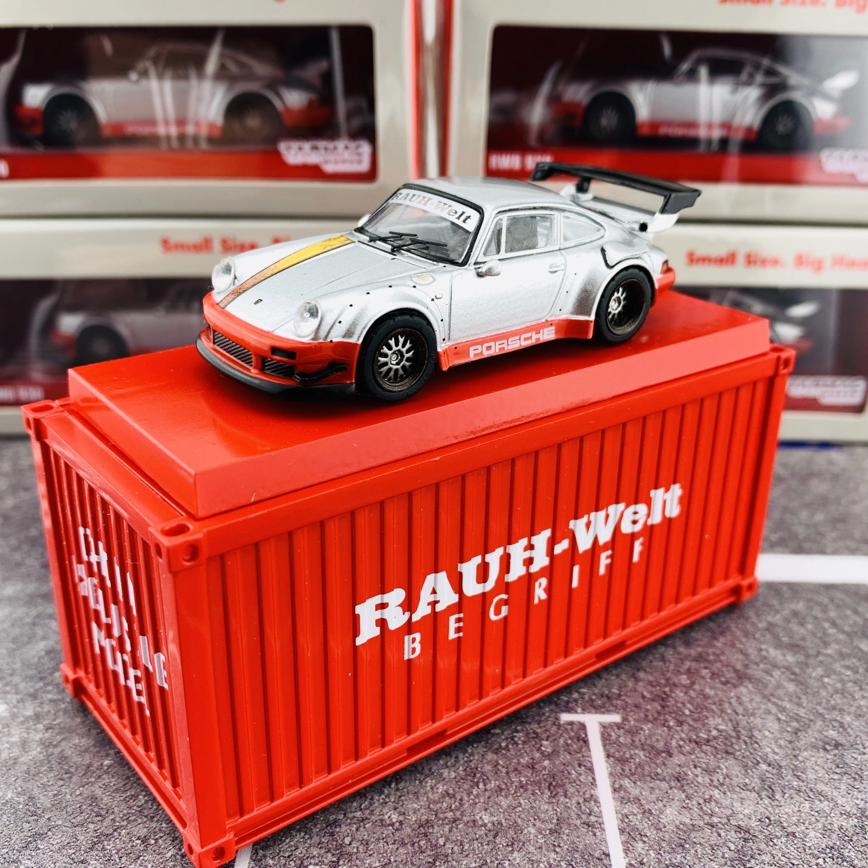 Tarmac Works 1/64 RWB 930 China Special Edition with Container T64-015-CN - Image 5