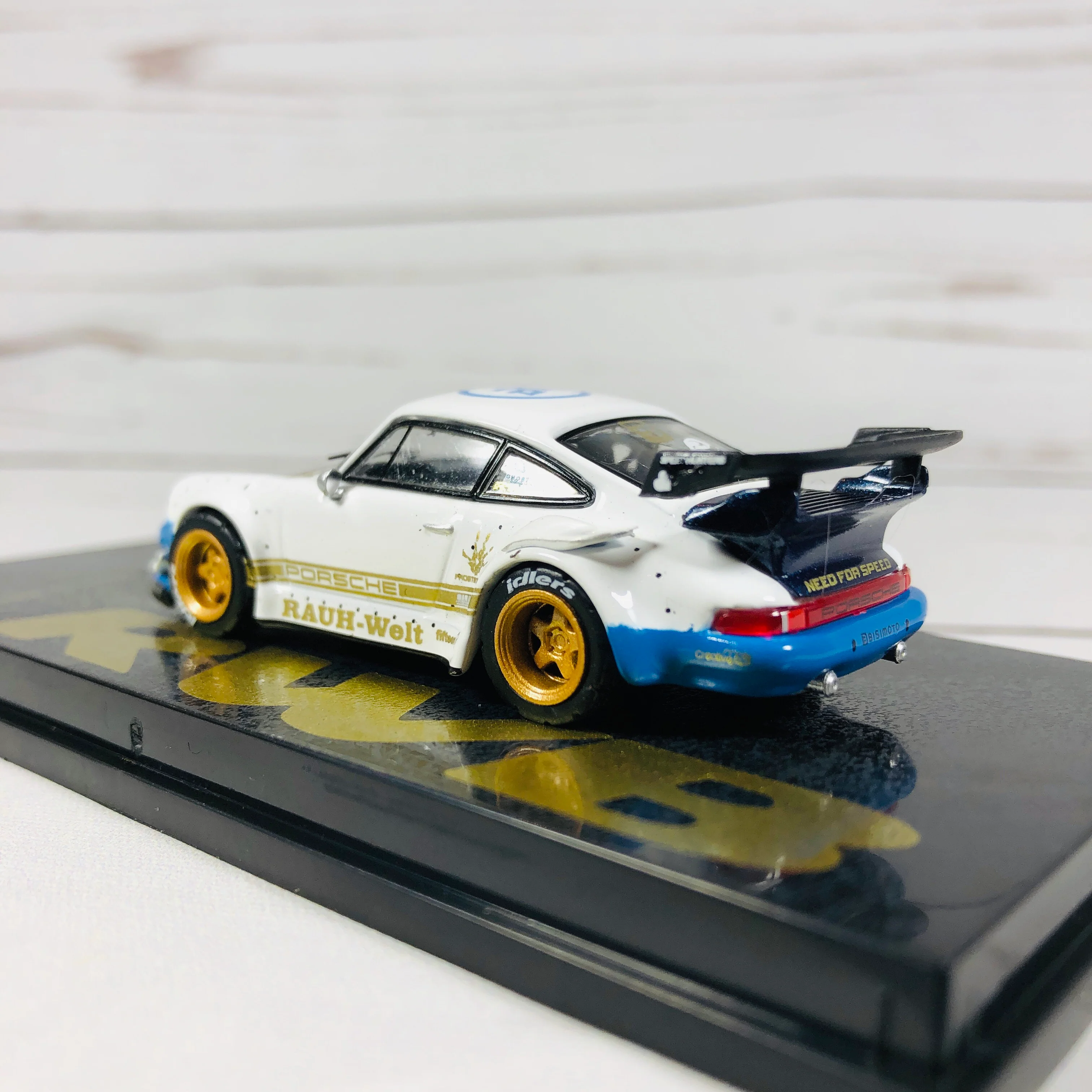 Tarmac Works 1/64 RWB 930 WHITE "NEED FOR SPEED" - Image 5