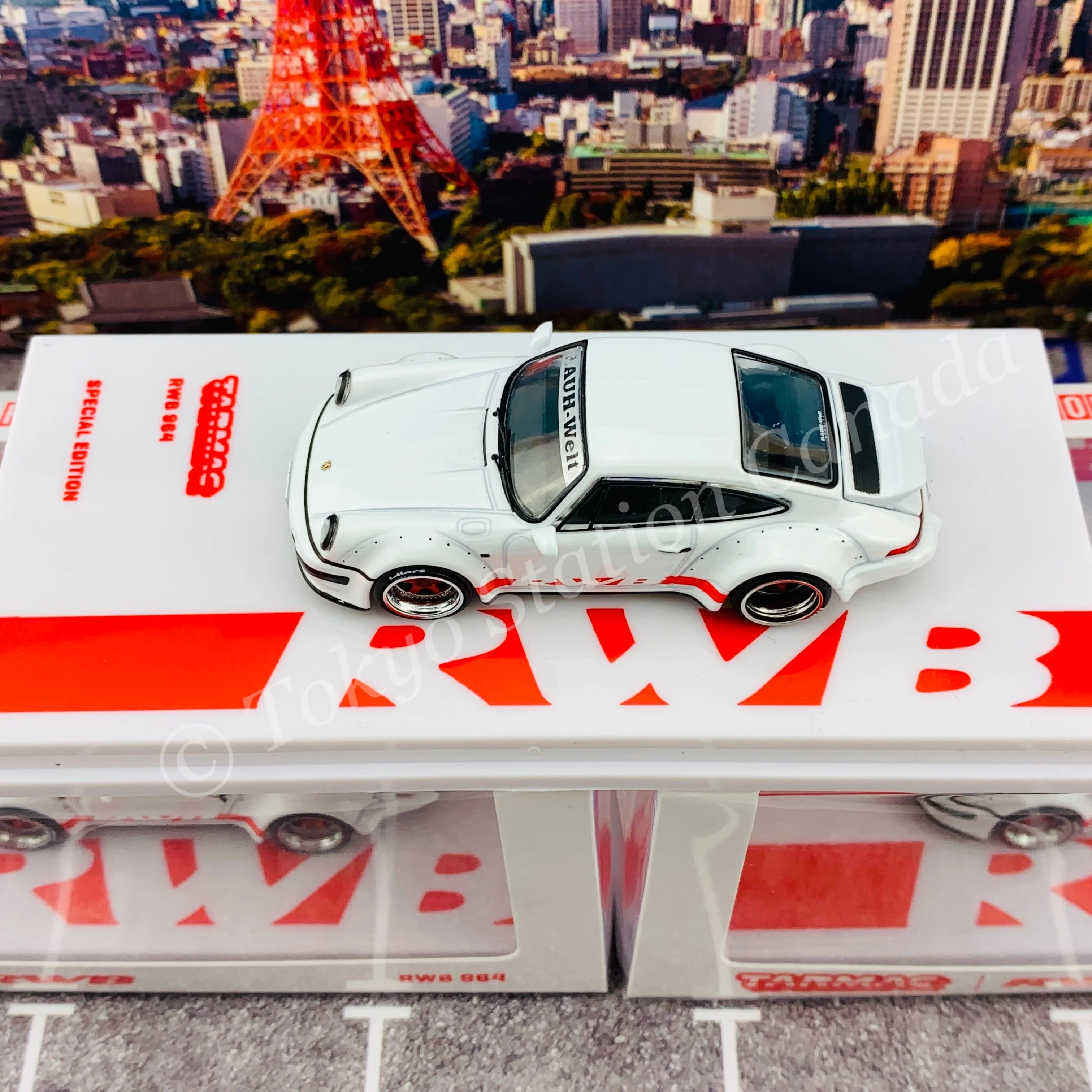 Tarmac Works 1/64 RWB 964 White with Red Stripe "2021 Tokyo Auto Salon Special" T64-037-WHT - Image 4