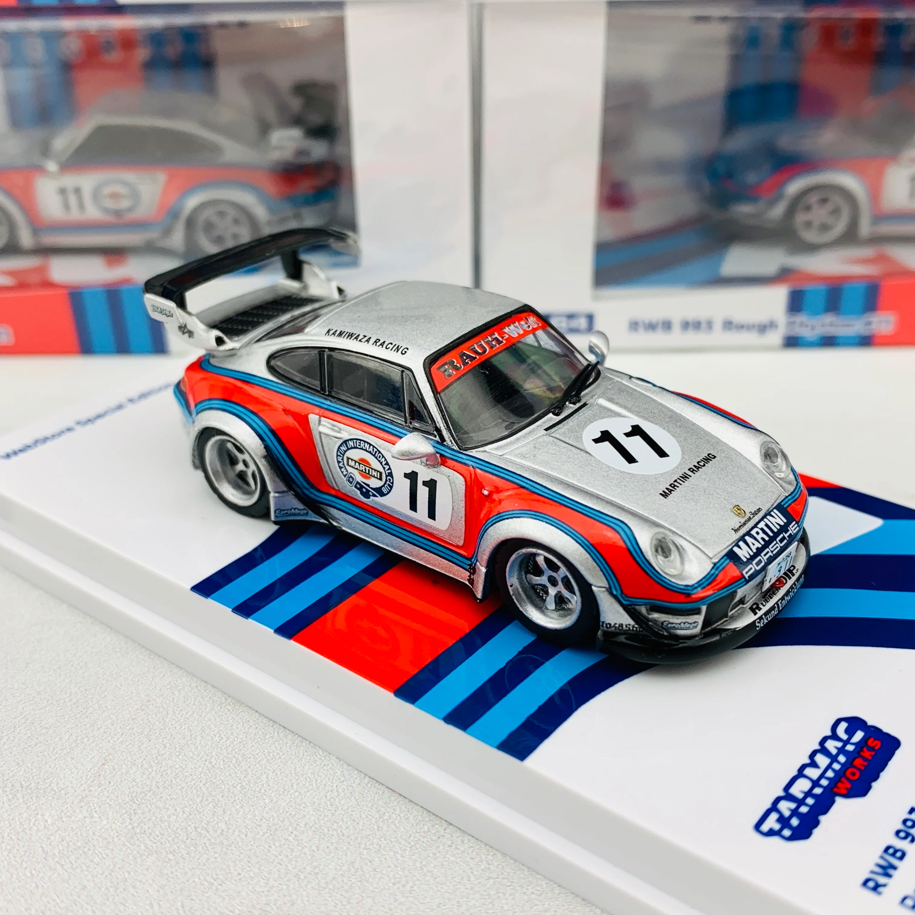 Tarmac Works 1/64 RWB 993 Rough Rhythm MARTINI #11 T64-017-MA - Image 2