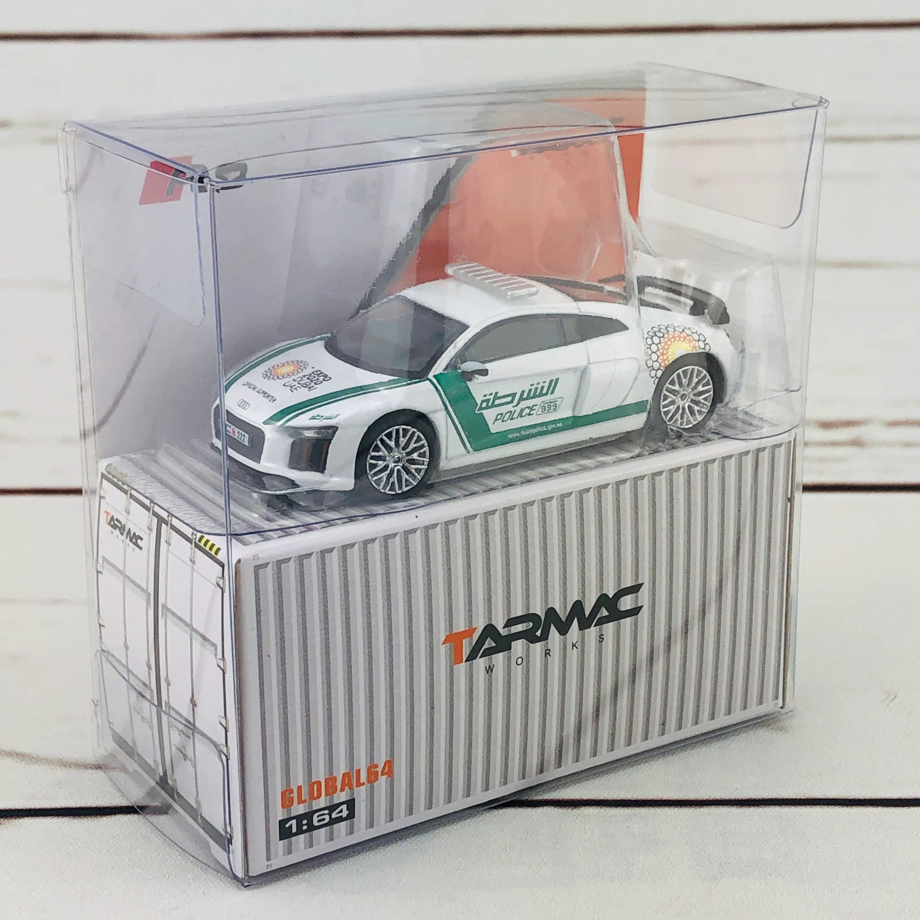 Tarmac Works GLOBAL64 1/64 Audi R8 V10 Plus - Dubai Police - Image 8