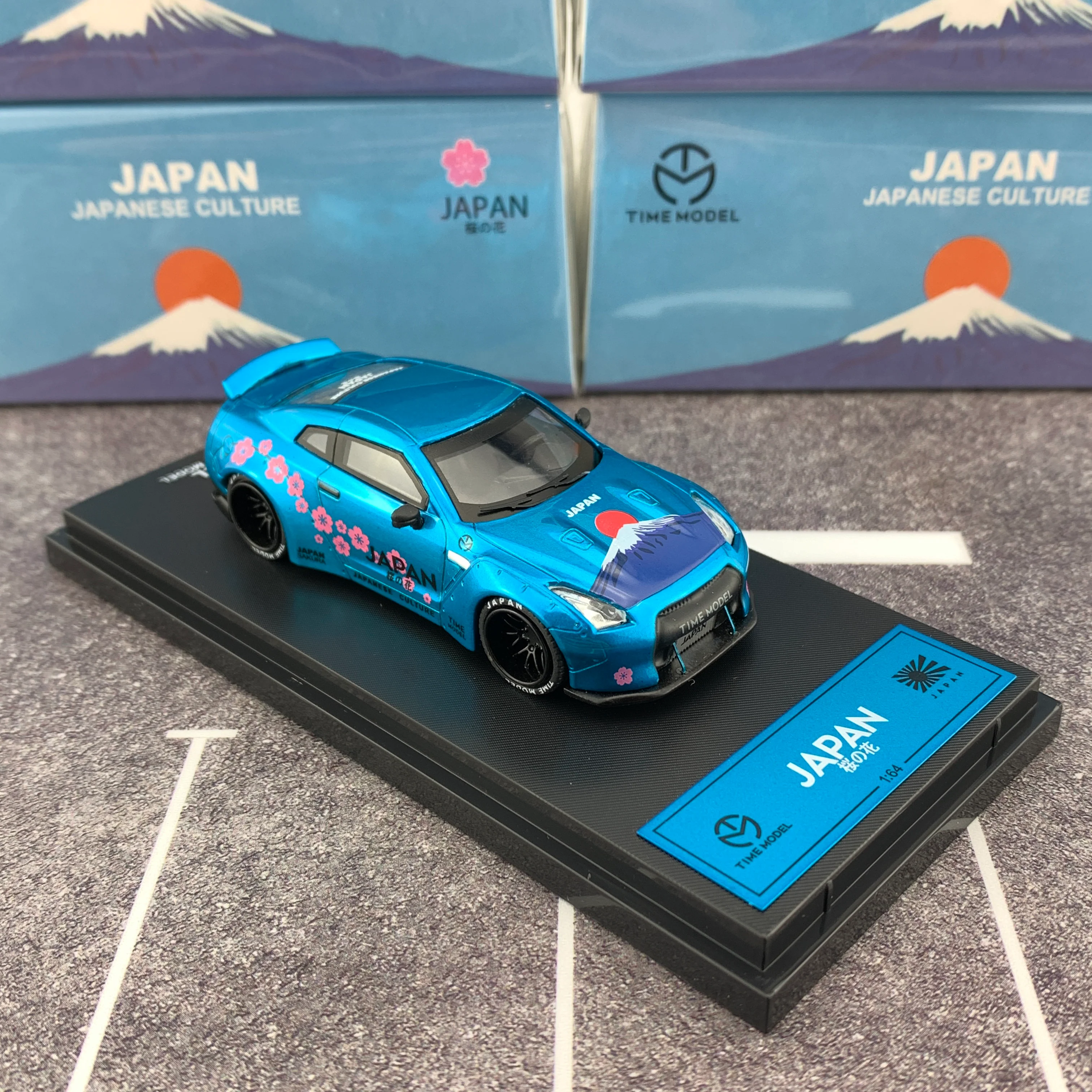 TIME MODEL 1/64 Japanese Culture Sukura GTR R35 with Ducktail Wing - Image 6