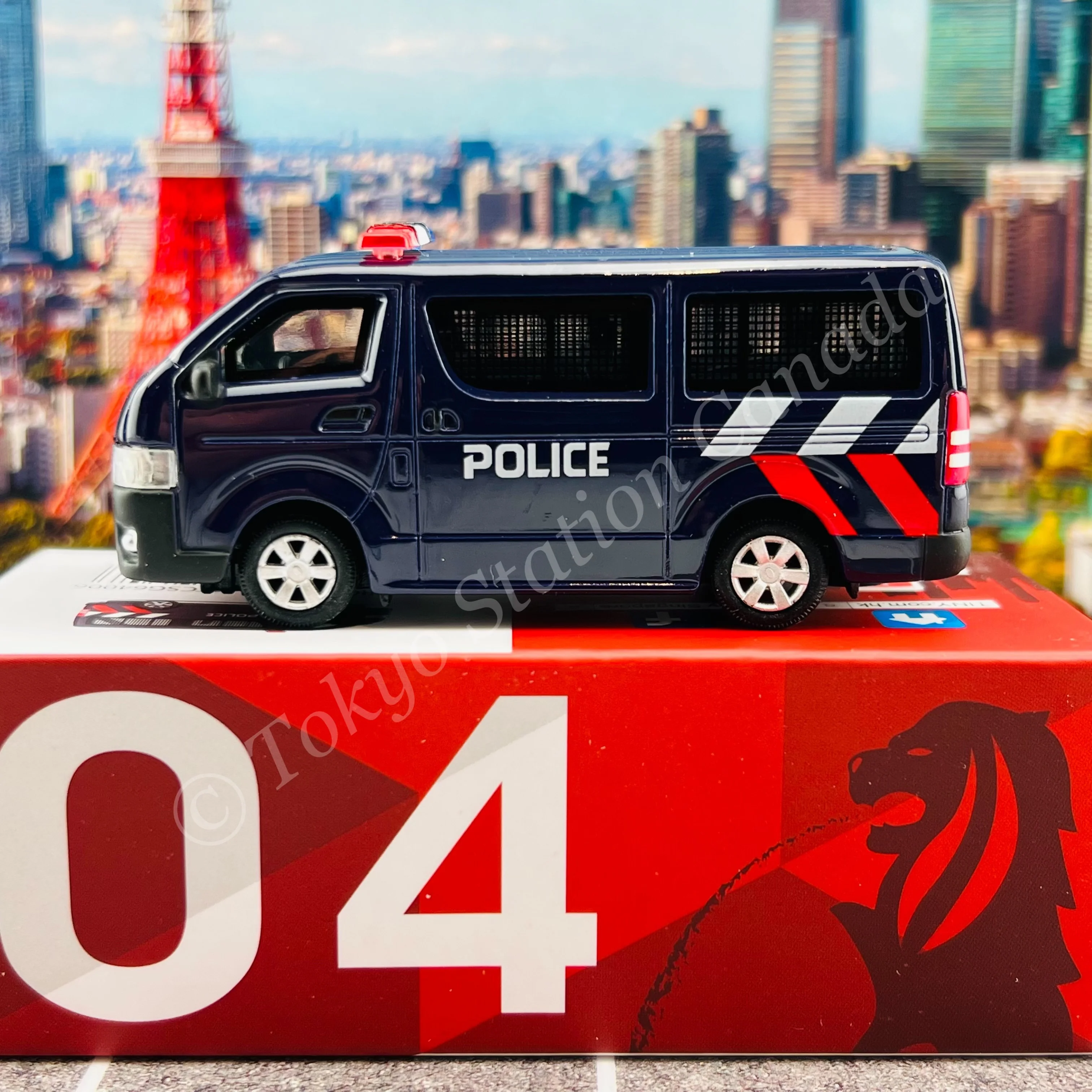 TINY 微影 SG04 Toyota Hiace Singapore Police ATCSG64006 - Image 3
