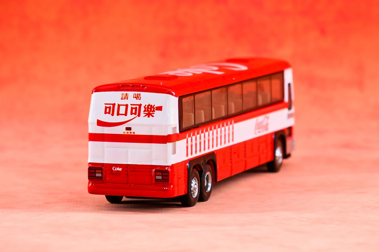 TINY 微影 1/110 96A3 Single Deck Bus "COCA COLA" COKE116 - Image 3