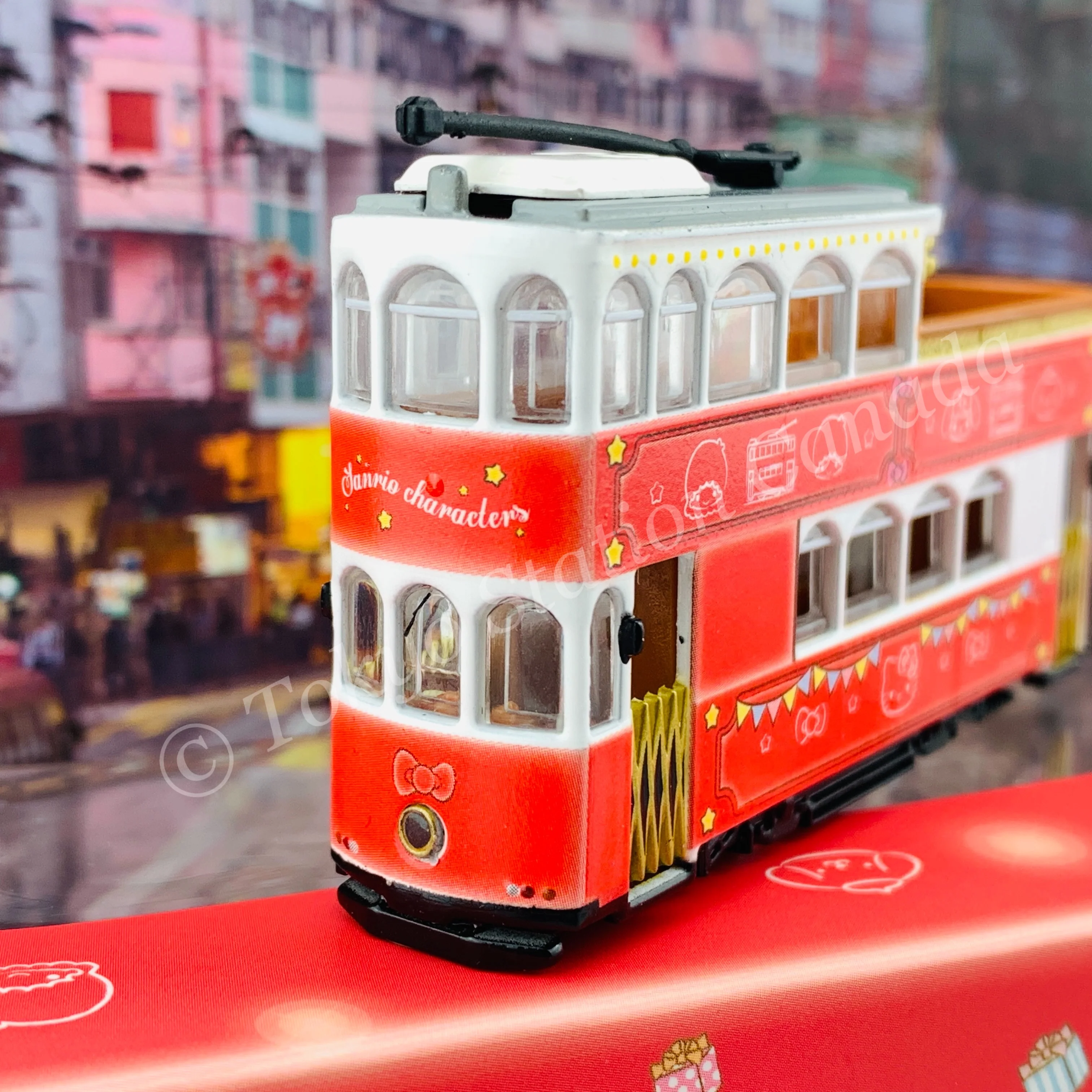 Tiny 微影 1/120 SANRIO Characters Classic Tram ATC65179 - Image 5