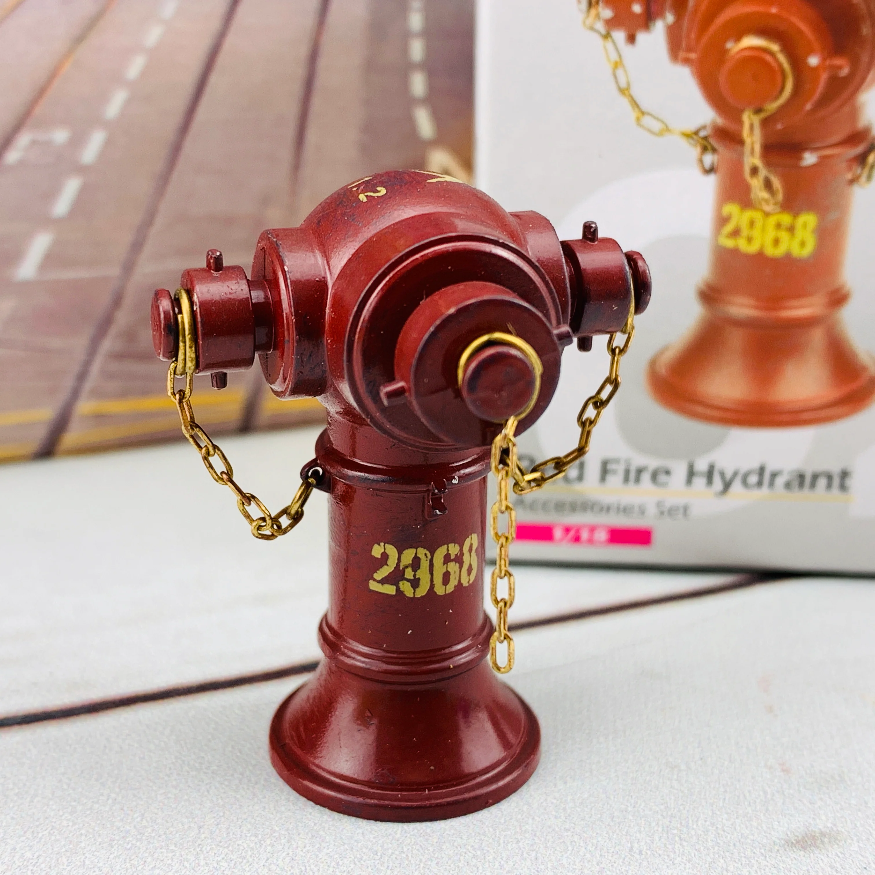 Tiny 微影 1/18 Red Fire Hydrant ATA18019 - Image 2