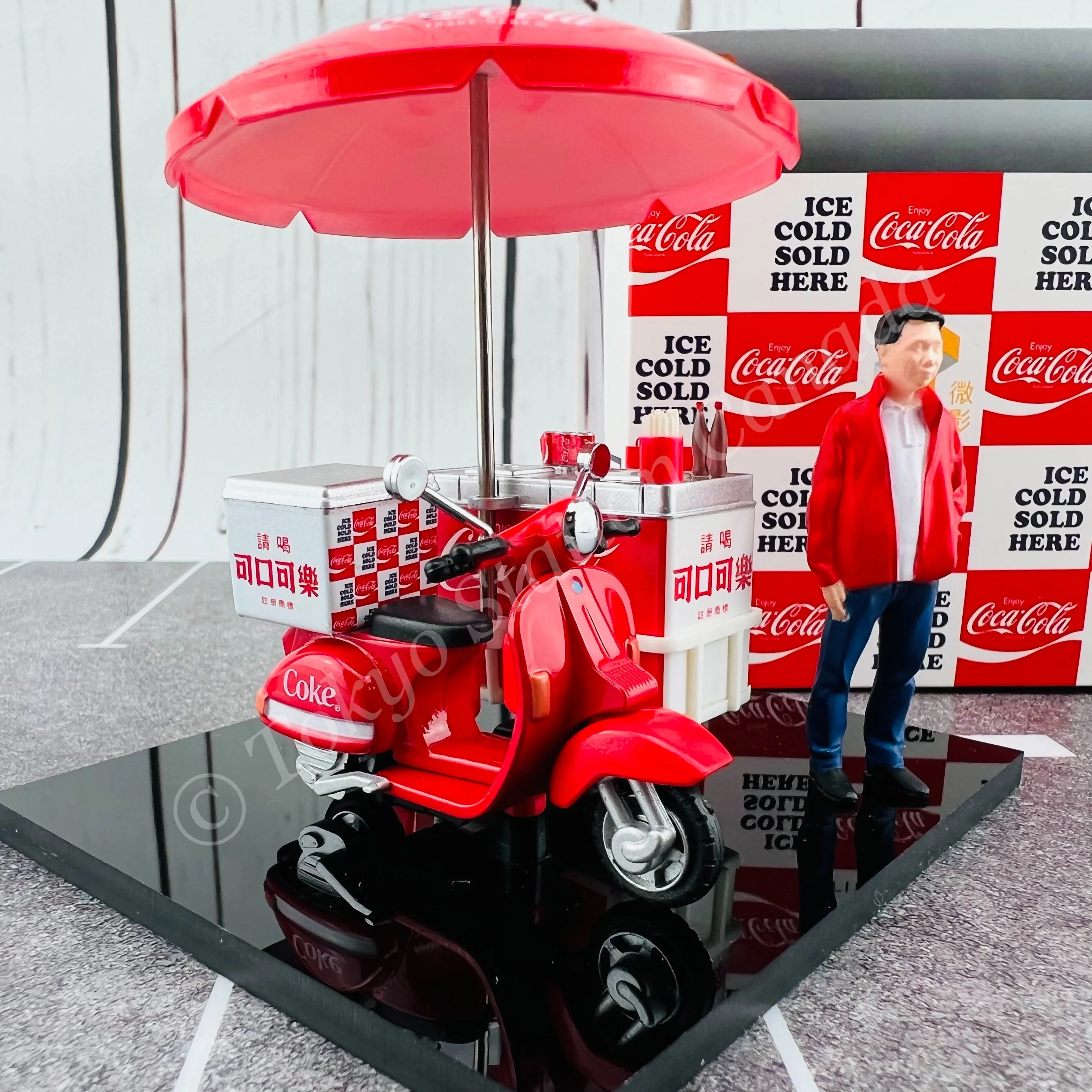 TINY 微影 1/35 Coca-Cola Refreshment Scooter 可口可樂雪糕電單車 COKE025 - Image 3